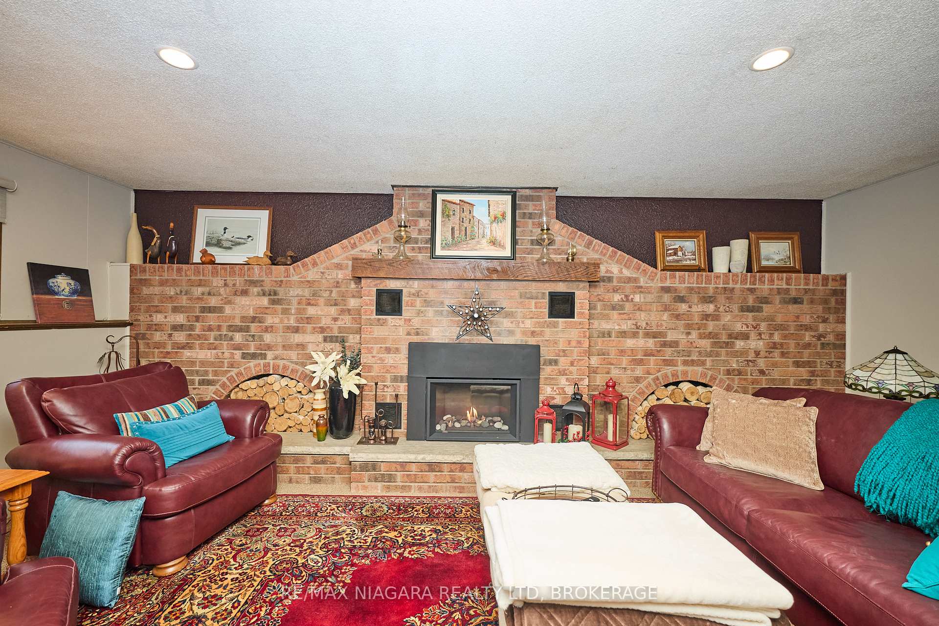 Photo 21 of 698 Buffalo Road, Fort Erie, Crescent Park — HOMEH