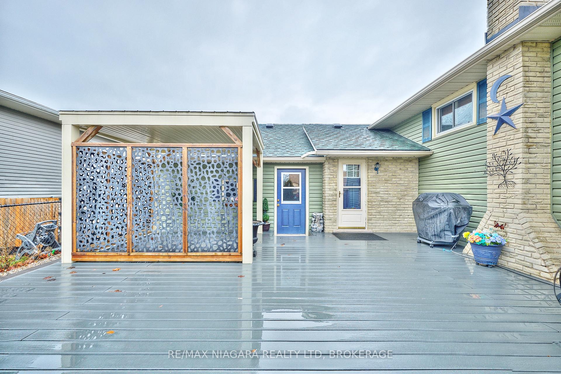 Photo 37 of 698 Buffalo Road, Fort Erie, Crescent Park — HOMEH