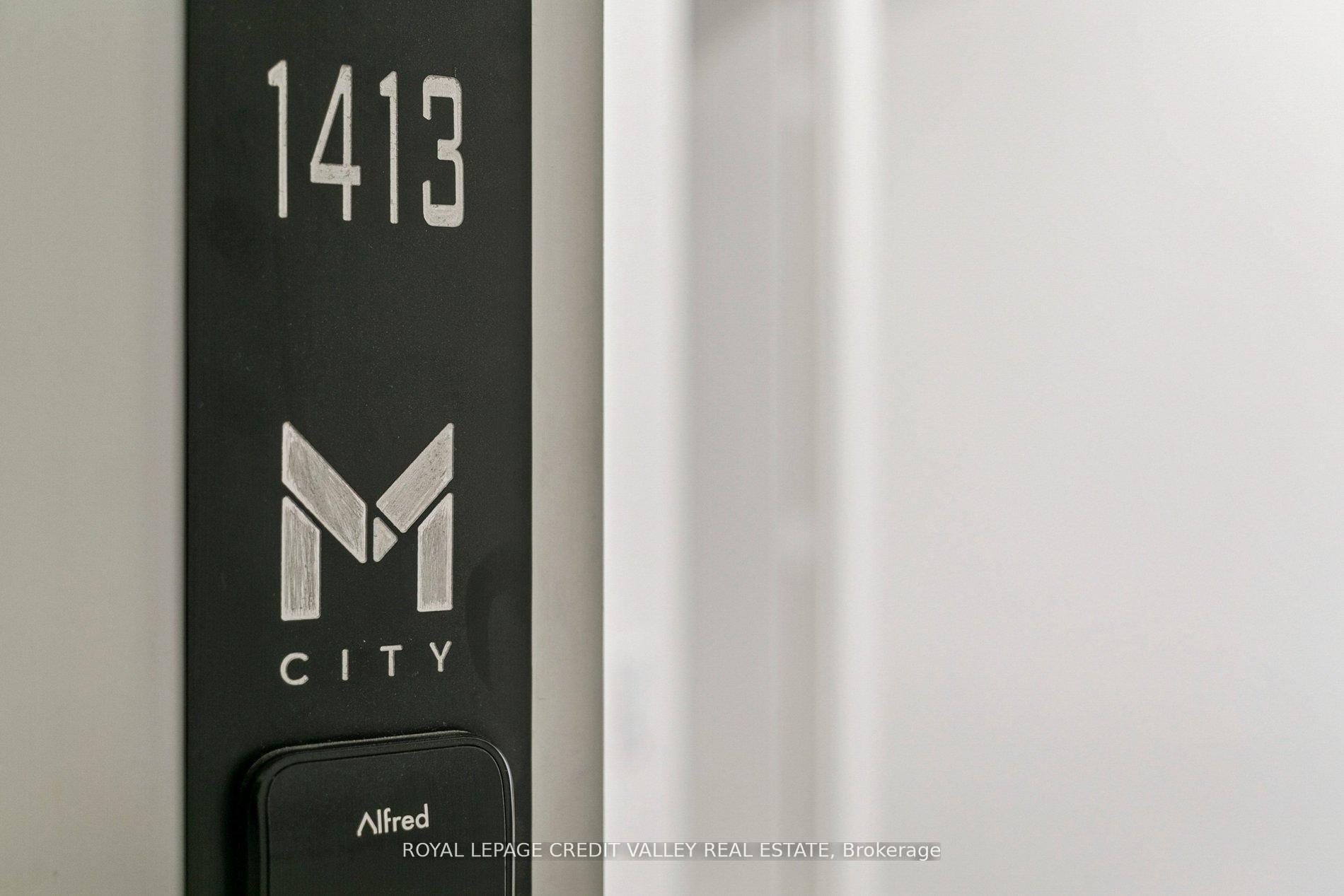 Photo 3 of Unit 1413, 3900 Confederation Parkway, Mississauga, City Centre — HOMEH