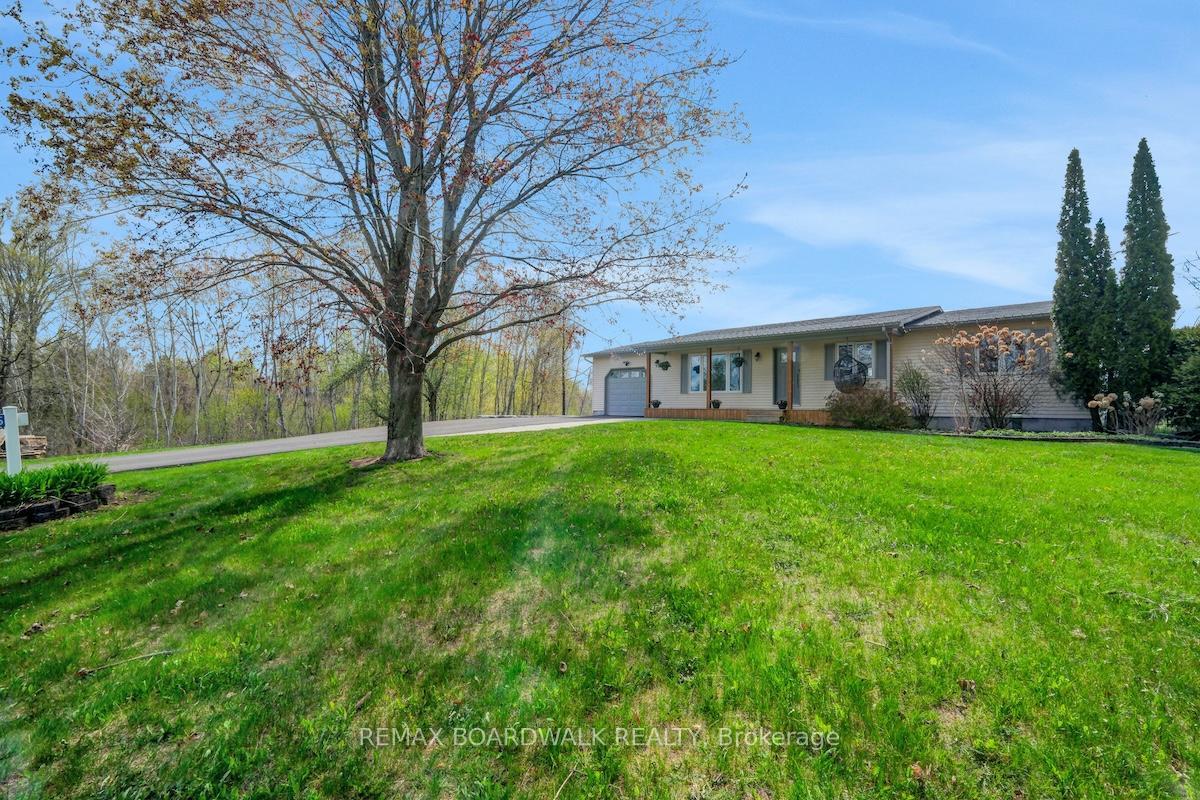 Photo 3 of 1505 7th Line, Beckwith, Beckwith Twp — HOMEH