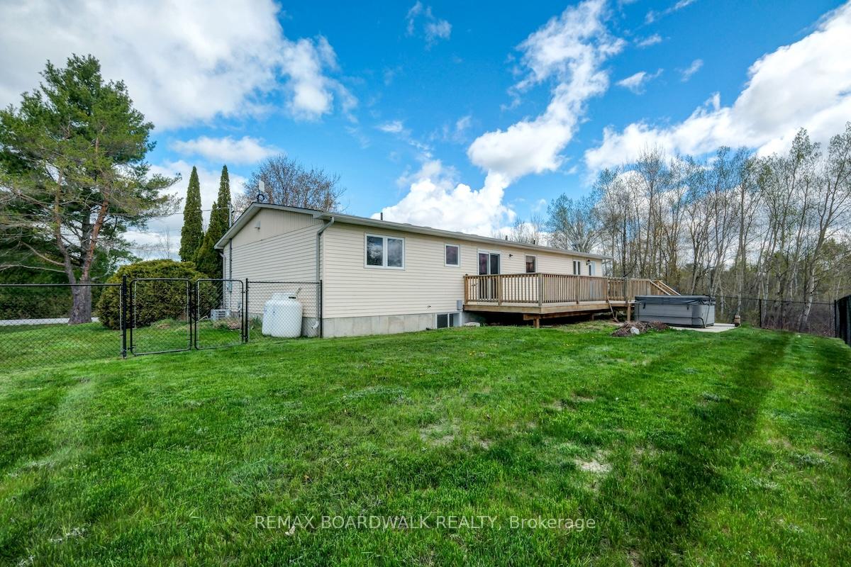 Photo 41 of 1505 7th Line, Beckwith, Beckwith Twp — HOMEH