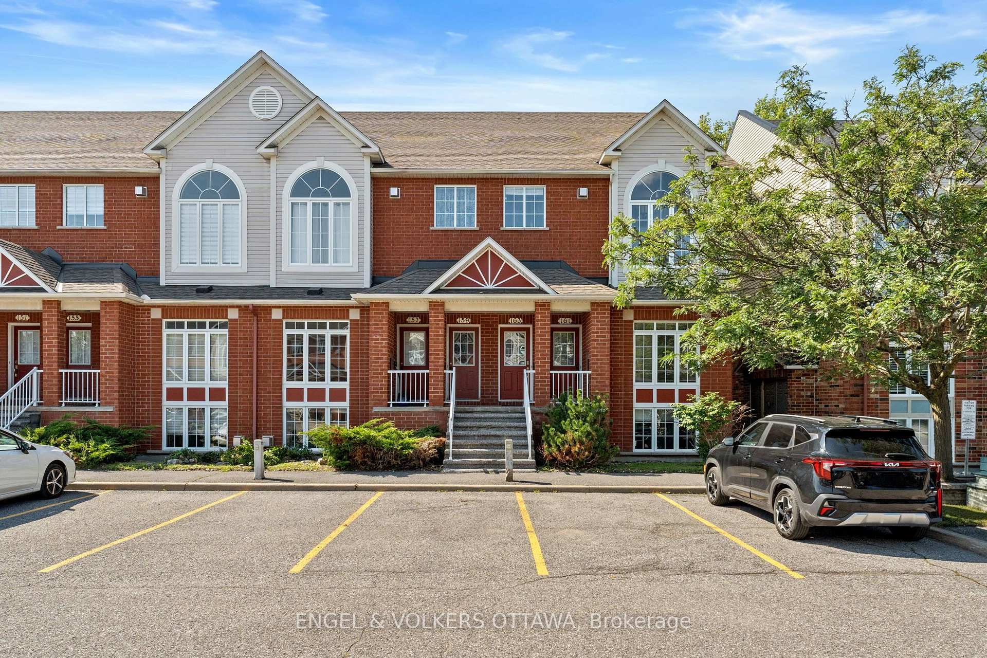 Photo 1 of Unit 163, 70 Edenvale Drive, Ottawa, Kanata - Beaverbrook — HOMEH
