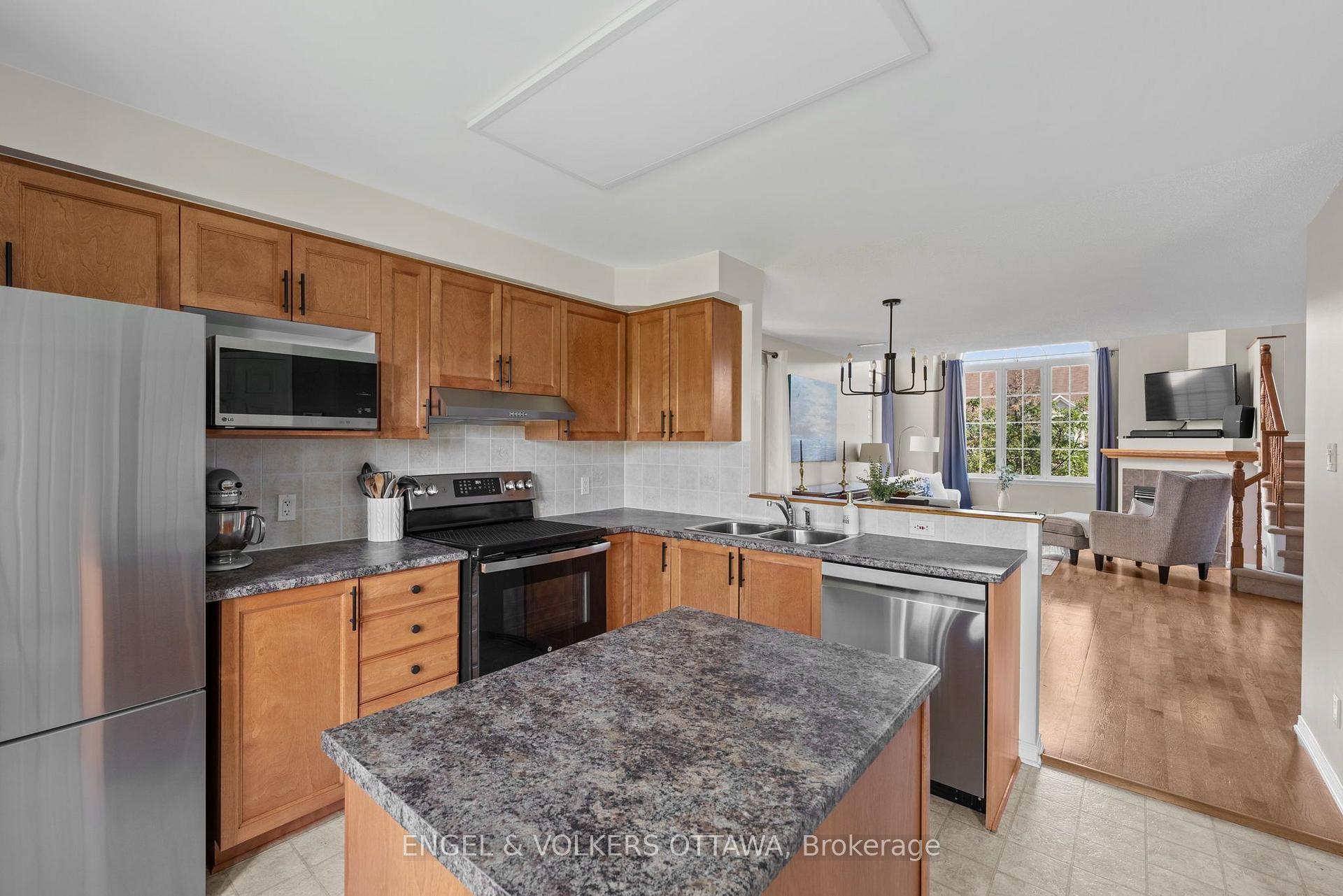 Photo 14 of Unit 163, 70 Edenvale Drive, Ottawa, Kanata - Beaverbrook — HOMEH