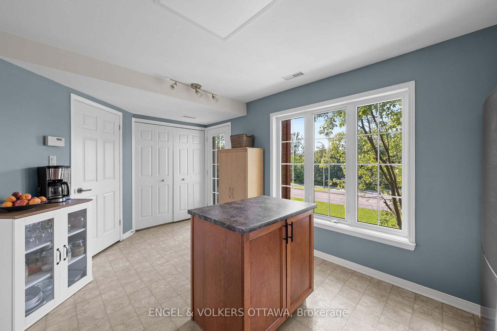 Photo 16 of Unit 163, 70 Edenvale Drive, Ottawa, Kanata - Beaverbrook — HOMEH