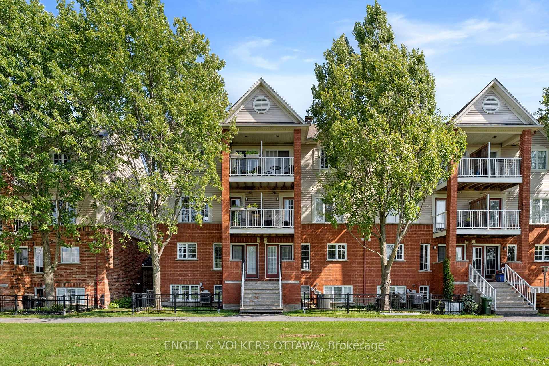 Photo 36 of Unit 163, 70 Edenvale Drive, Ottawa, Kanata - Beaverbrook — HOMEH