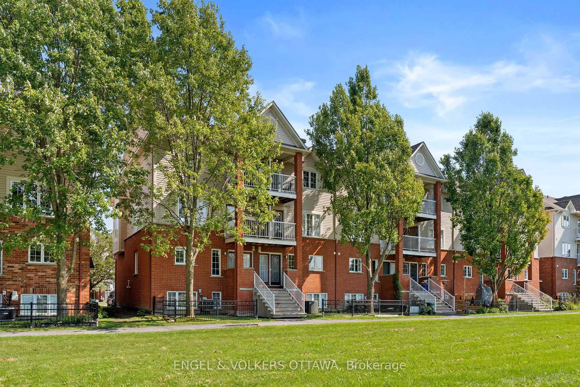 Photo 37 of Unit 163, 70 Edenvale Drive, Ottawa, Kanata - Beaverbrook — HOMEH