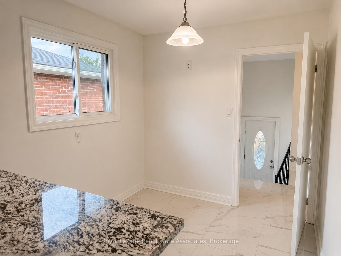 Photo 11 of Unit Upper, 2393 Whaley Drive, Mississauga, Cooksville — HOMEH