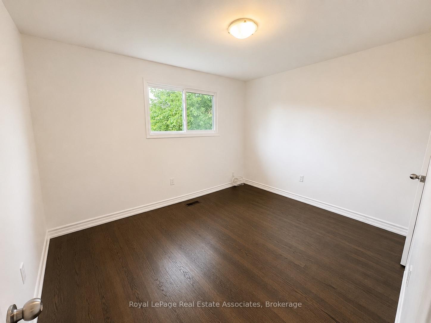 Photo 13 of Unit Upper, 2393 Whaley Drive, Mississauga, Cooksville — HOMEH