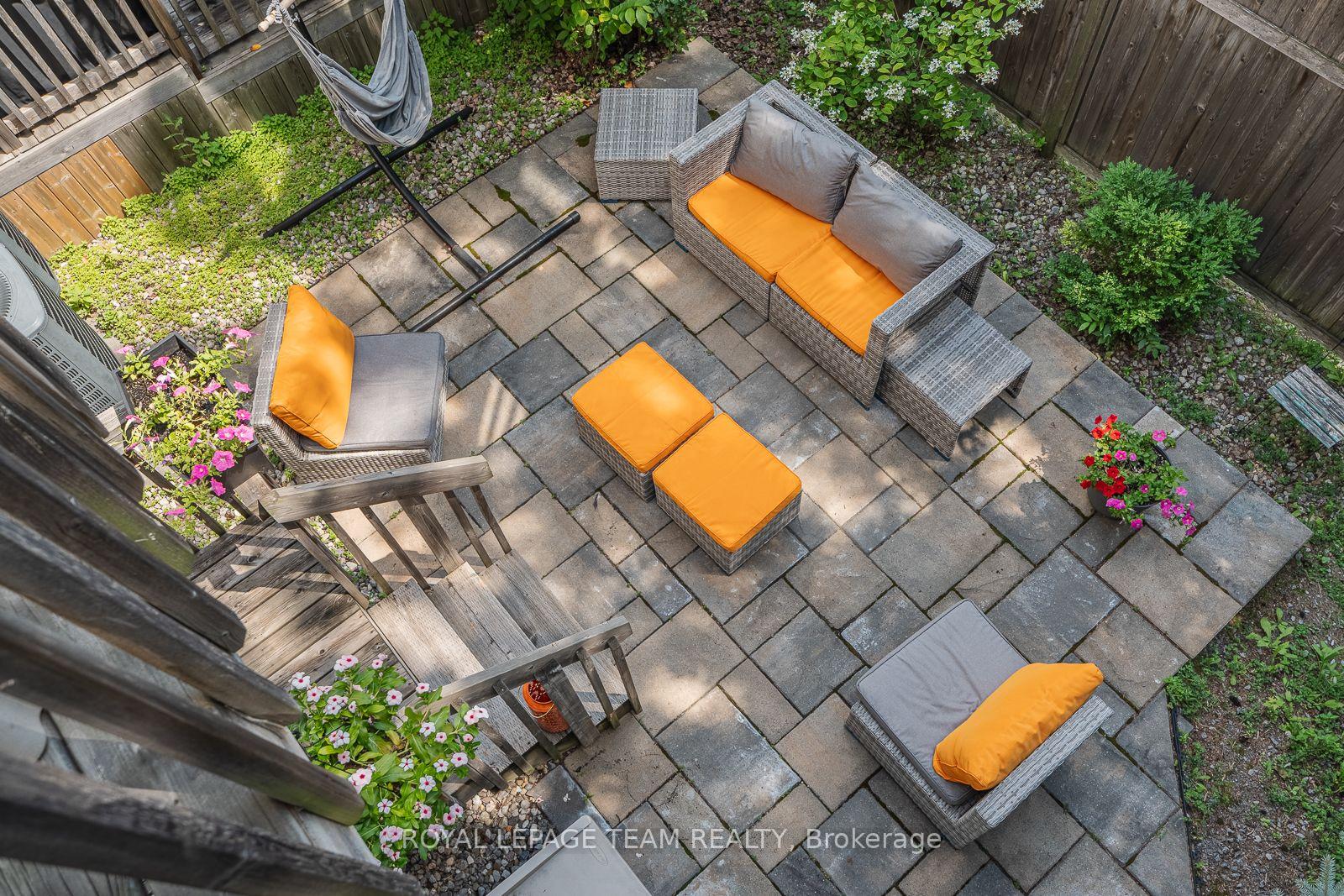 Photo 23 of 100 Brilia Private, Ottawa, Beacon Hill South — HOMEH