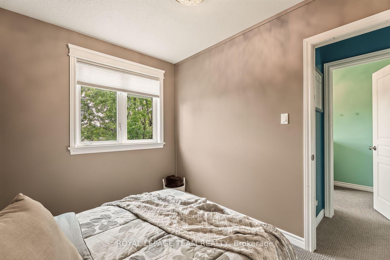 Photo 30 of 100 Brilia Private, Ottawa, Beacon Hill South — HOMEH