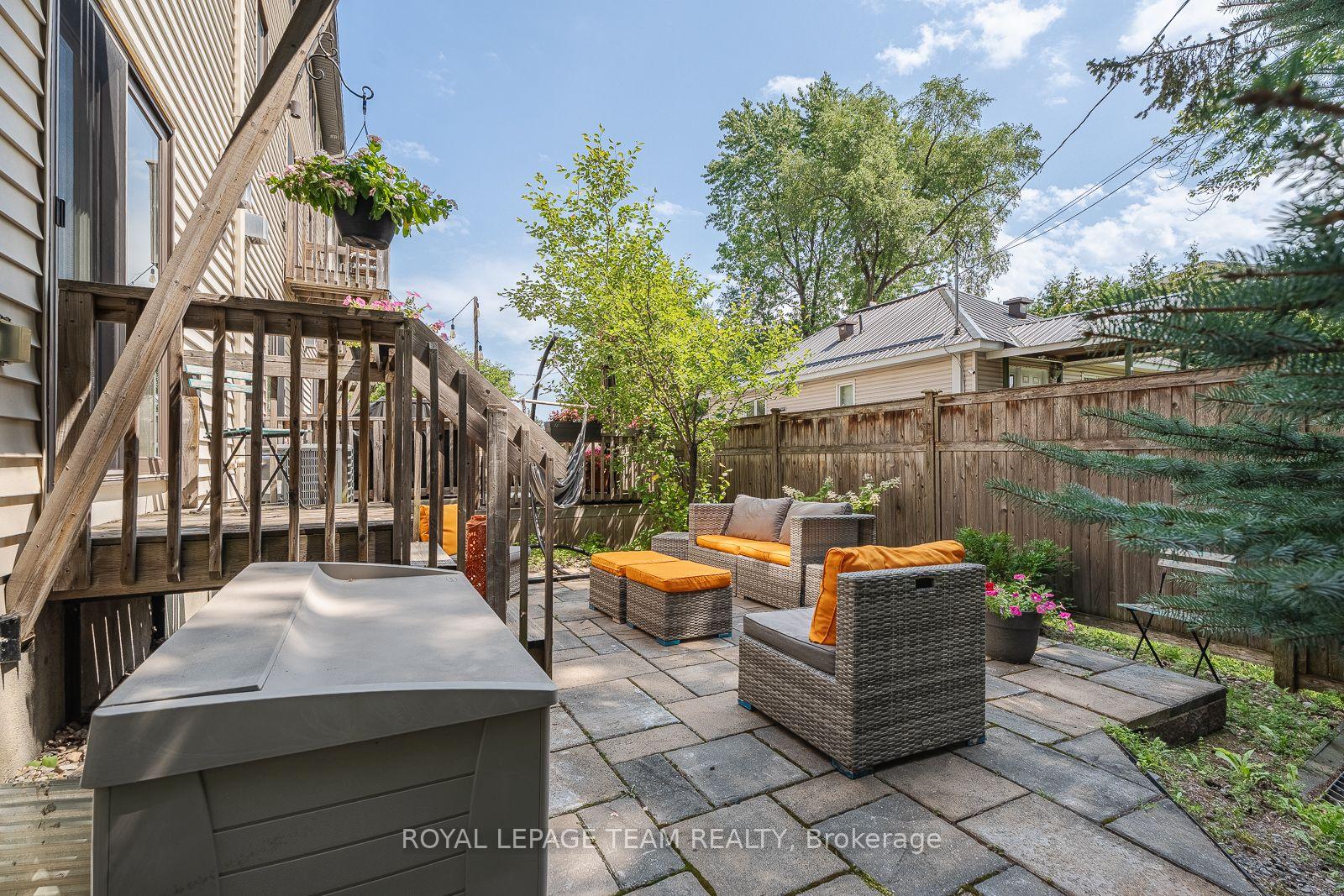 Photo 39 of 100 Brilia Private, Ottawa, Beacon Hill South — HOMEH