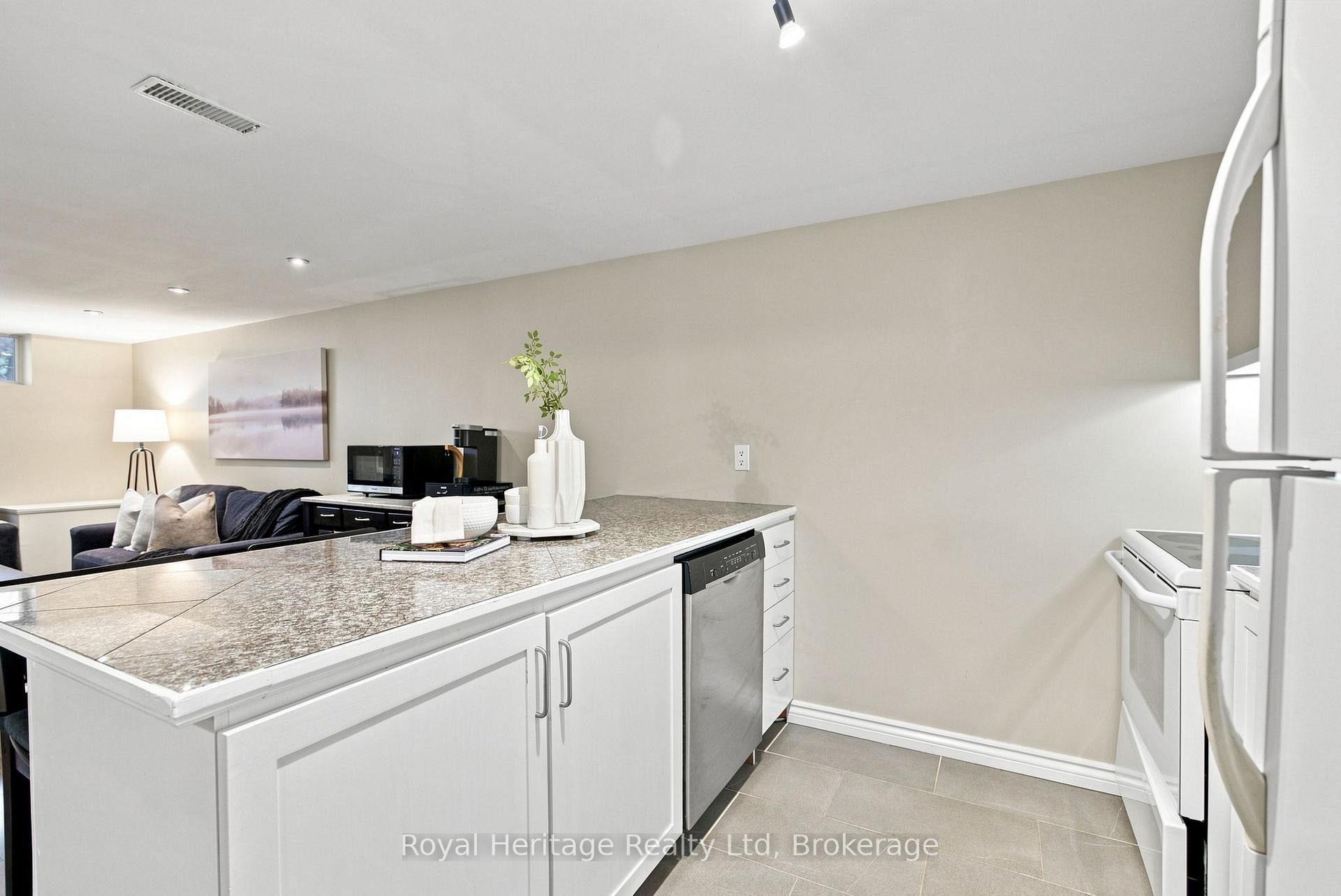 Photo 25 of 1387 Garvolin Avenue, Pickering, Bay Ridges — HOMEH