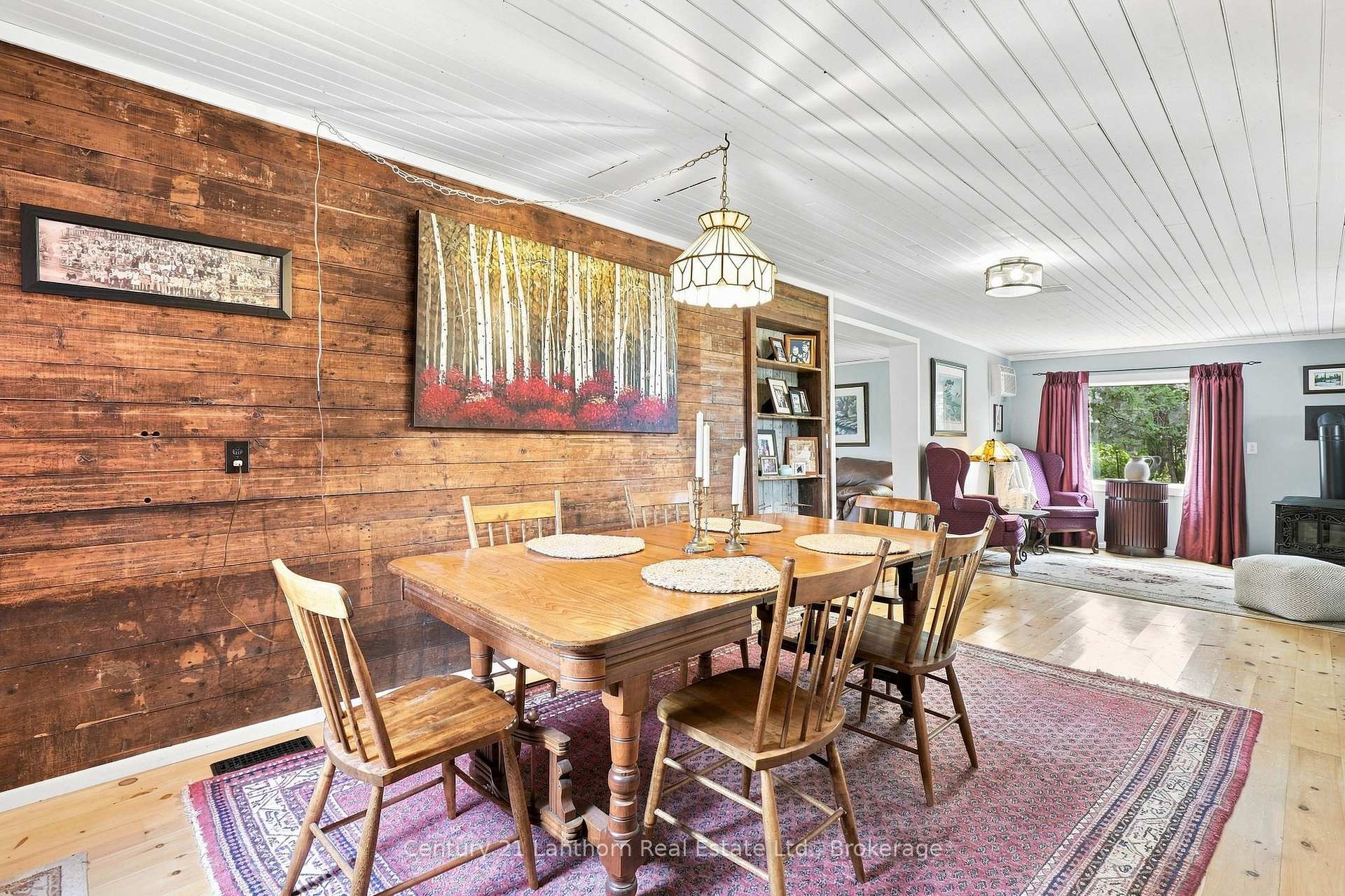 Photo 4 of 1083 County Road 5, Prince Edward County, Hallowell Ward — HOMEH