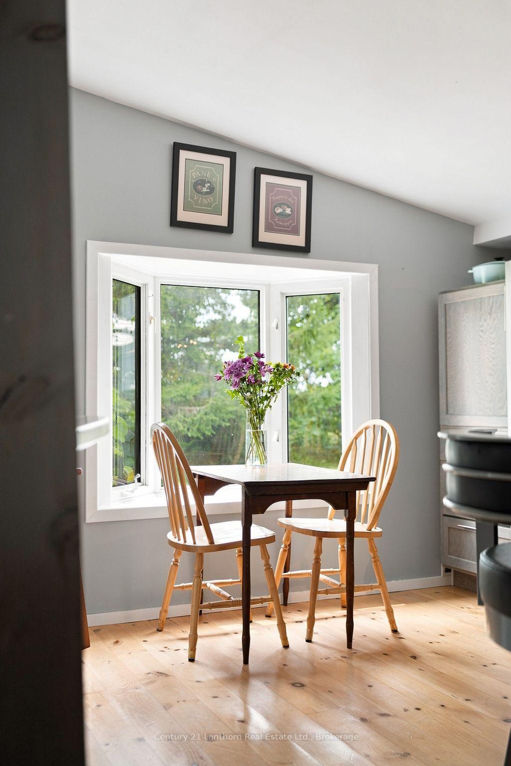 Photo 11 of 1083 County Road 5, Prince Edward County, Hallowell Ward — HOMEH