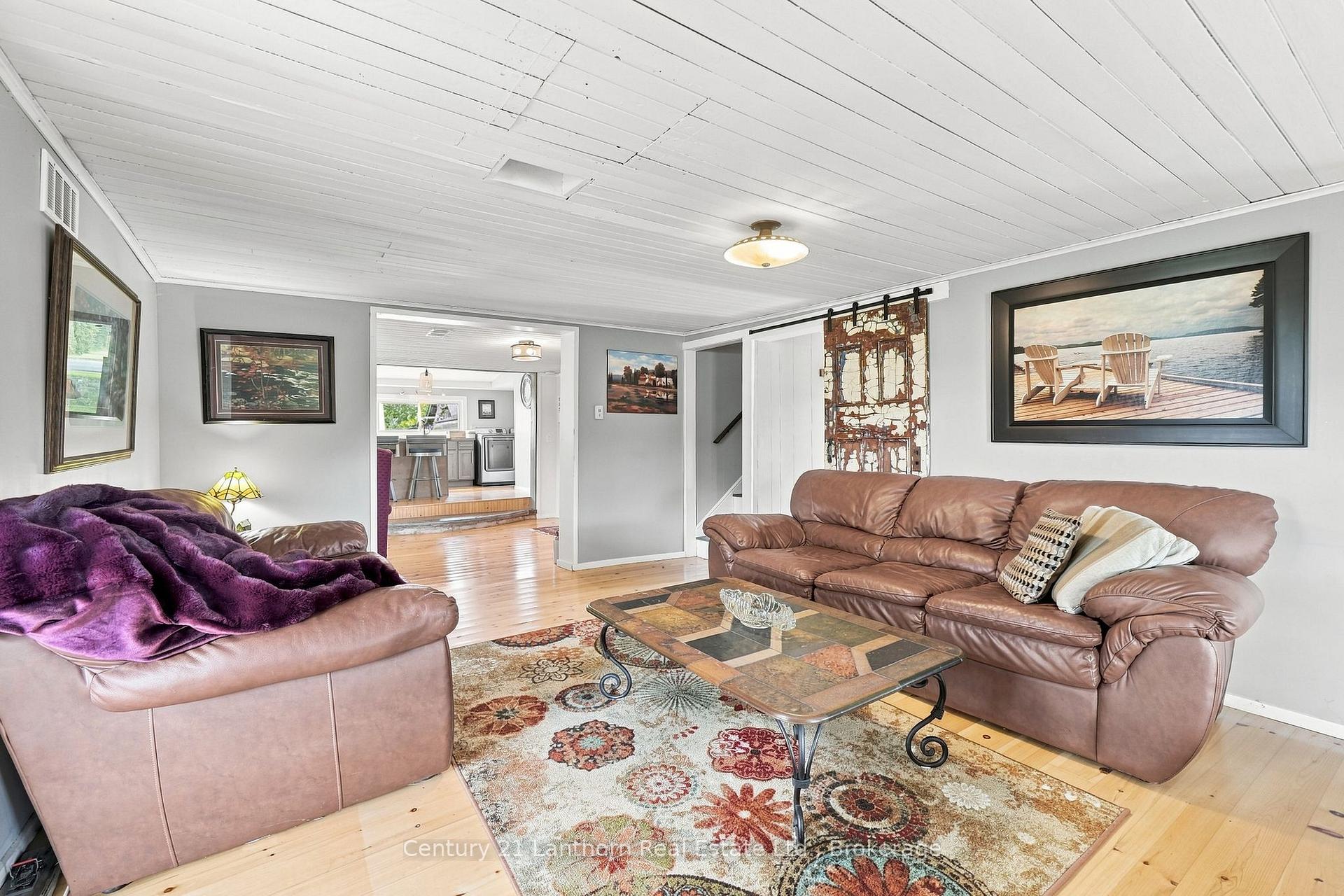 Photo 21 of 1083 County Road 5, Prince Edward County, Hallowell Ward — HOMEH