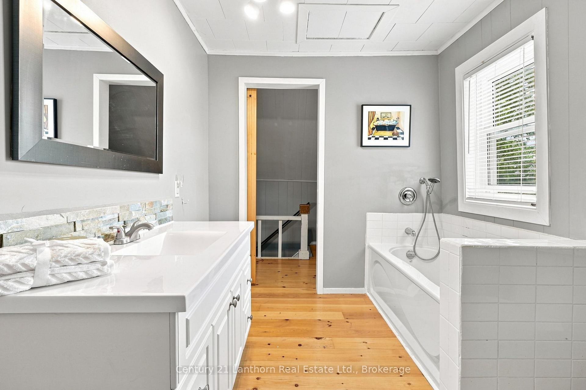 Photo 24 of 1083 County Road 5, Prince Edward County, Hallowell Ward — HOMEH