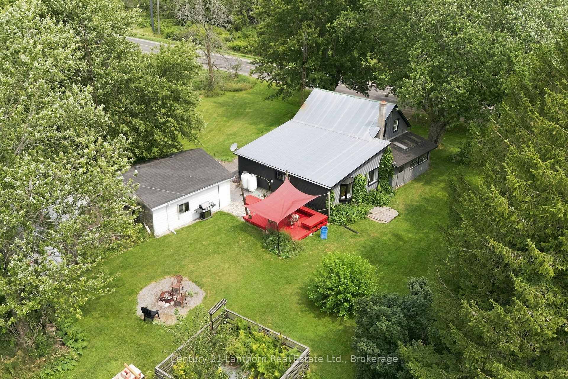 Photo 36 of 1083 County Road 5, Prince Edward County, Hallowell Ward — HOMEH