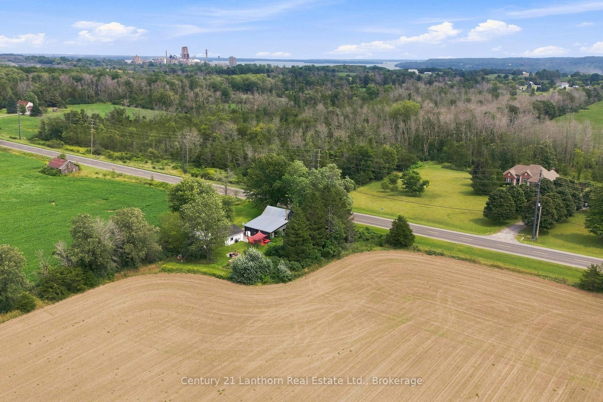 Photo 38 of 1083 County Road 5, Prince Edward County, Hallowell Ward — HOMEH