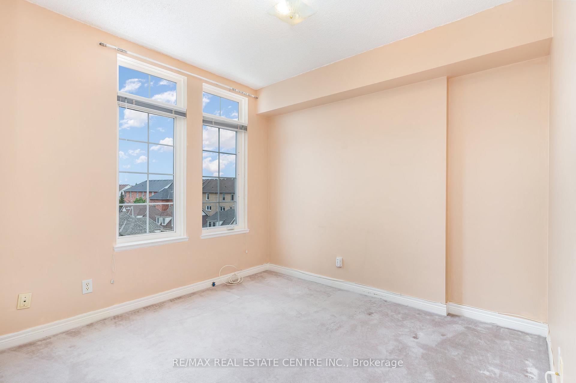 Photo 14 of Unit 410, 2301 Parkhaven Boulevard, Oakville, River Oaks — HOMEH