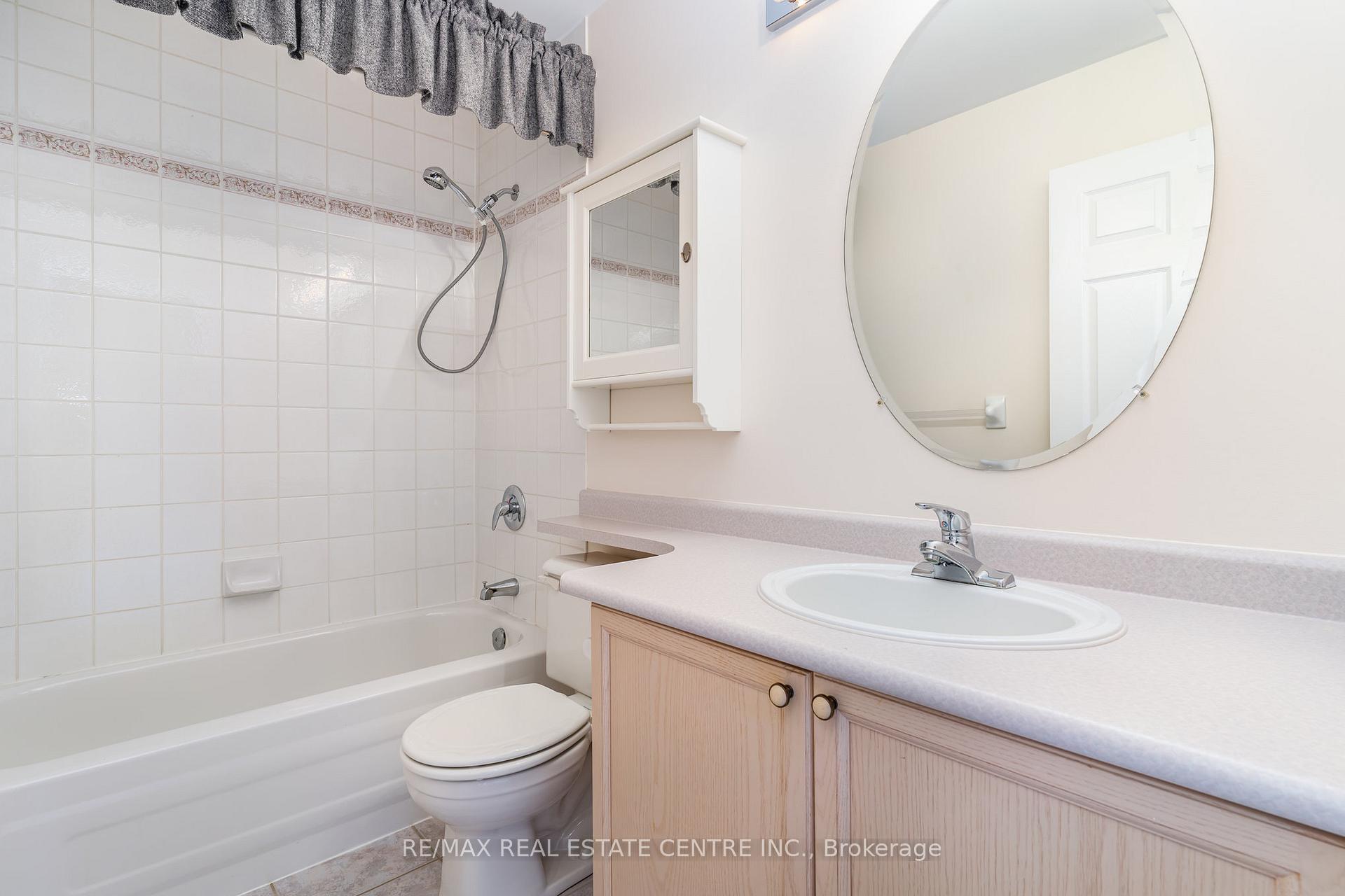 Photo 16 of Unit 410, 2301 Parkhaven Boulevard, Oakville, River Oaks — HOMEH