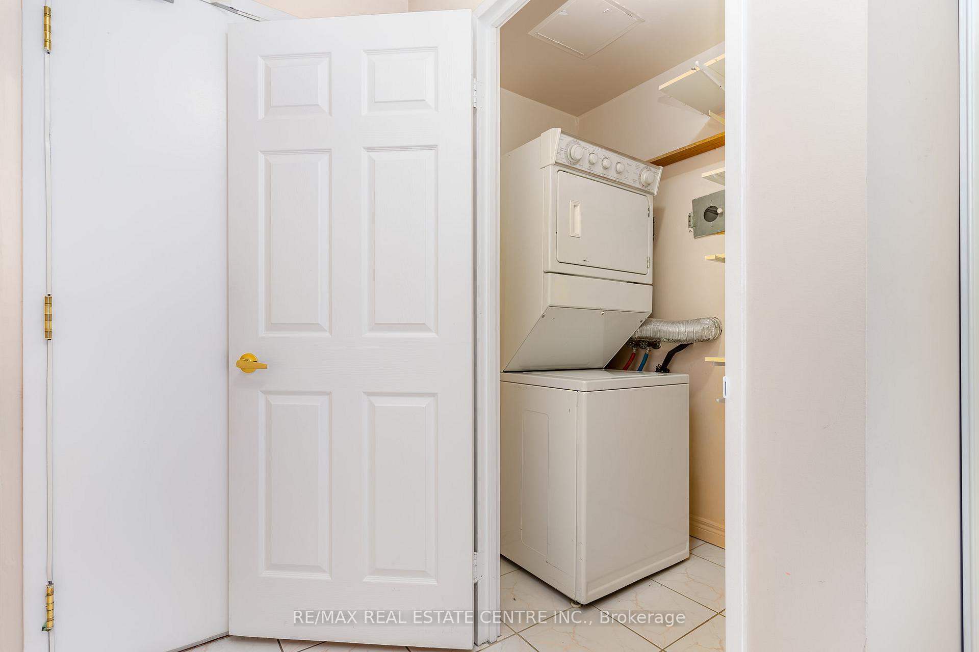 Photo 17 of Unit 410, 2301 Parkhaven Boulevard, Oakville, River Oaks — HOMEH