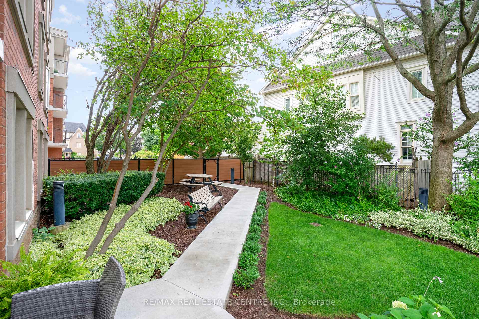 Photo 24 of Unit 410, 2301 Parkhaven Boulevard, Oakville, River Oaks — HOMEH