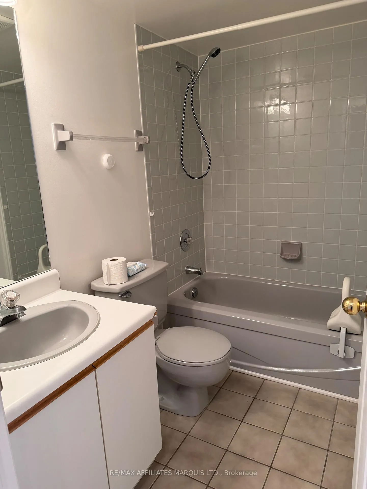 Photo 23 of Unit 312, 121 Water Street W, Cornwall, Cornwall — HOMEH
