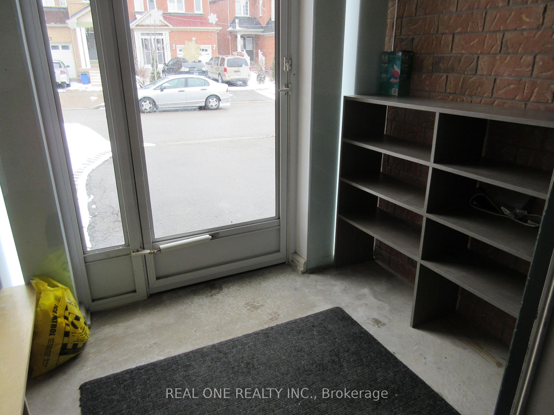 Photo 3 of 71 Charles Brown Road, Markham, Cedarwood — HOMEH