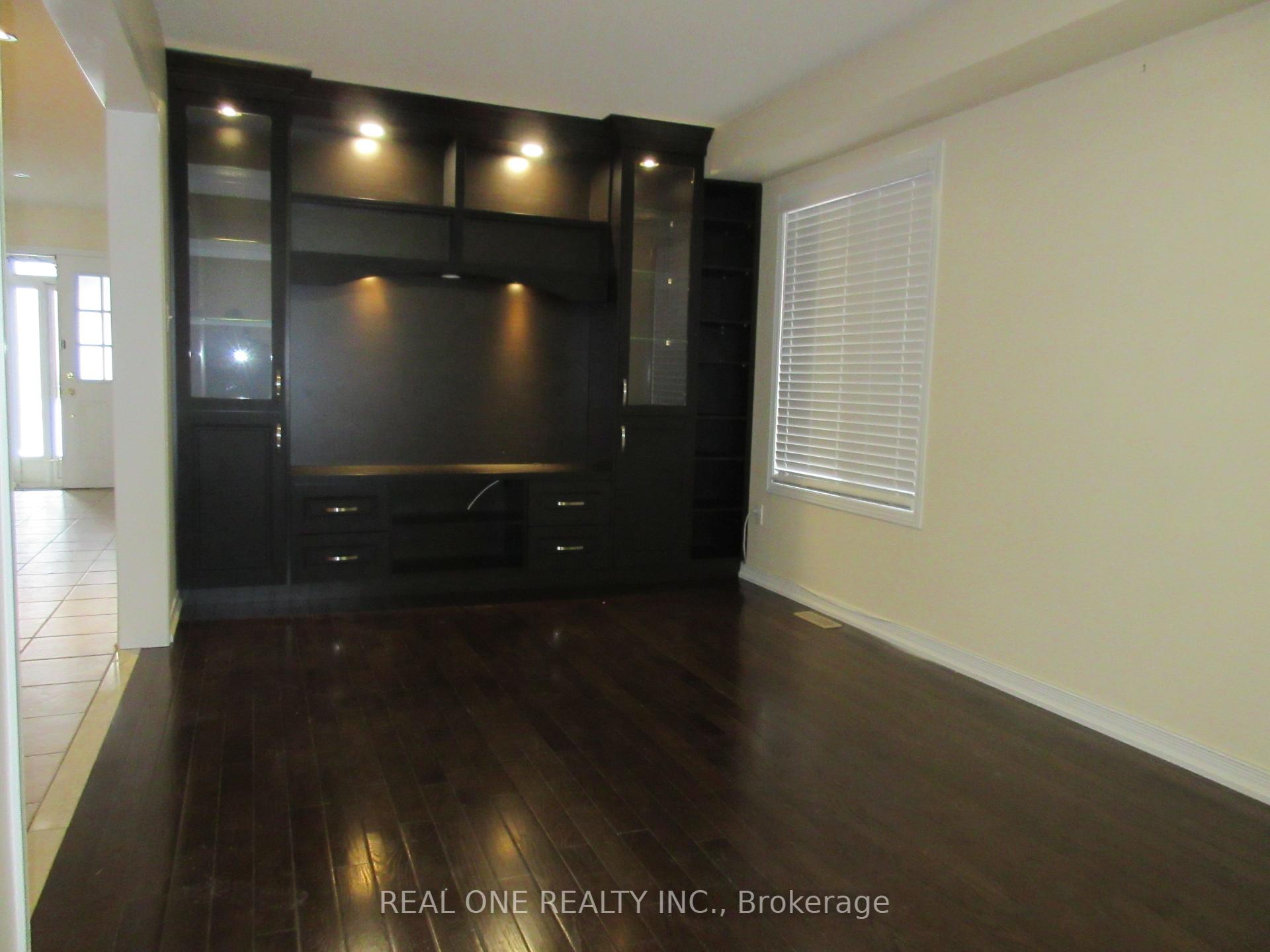 Photo 4 of 71 Charles Brown Road, Markham, Cedarwood — HOMEH