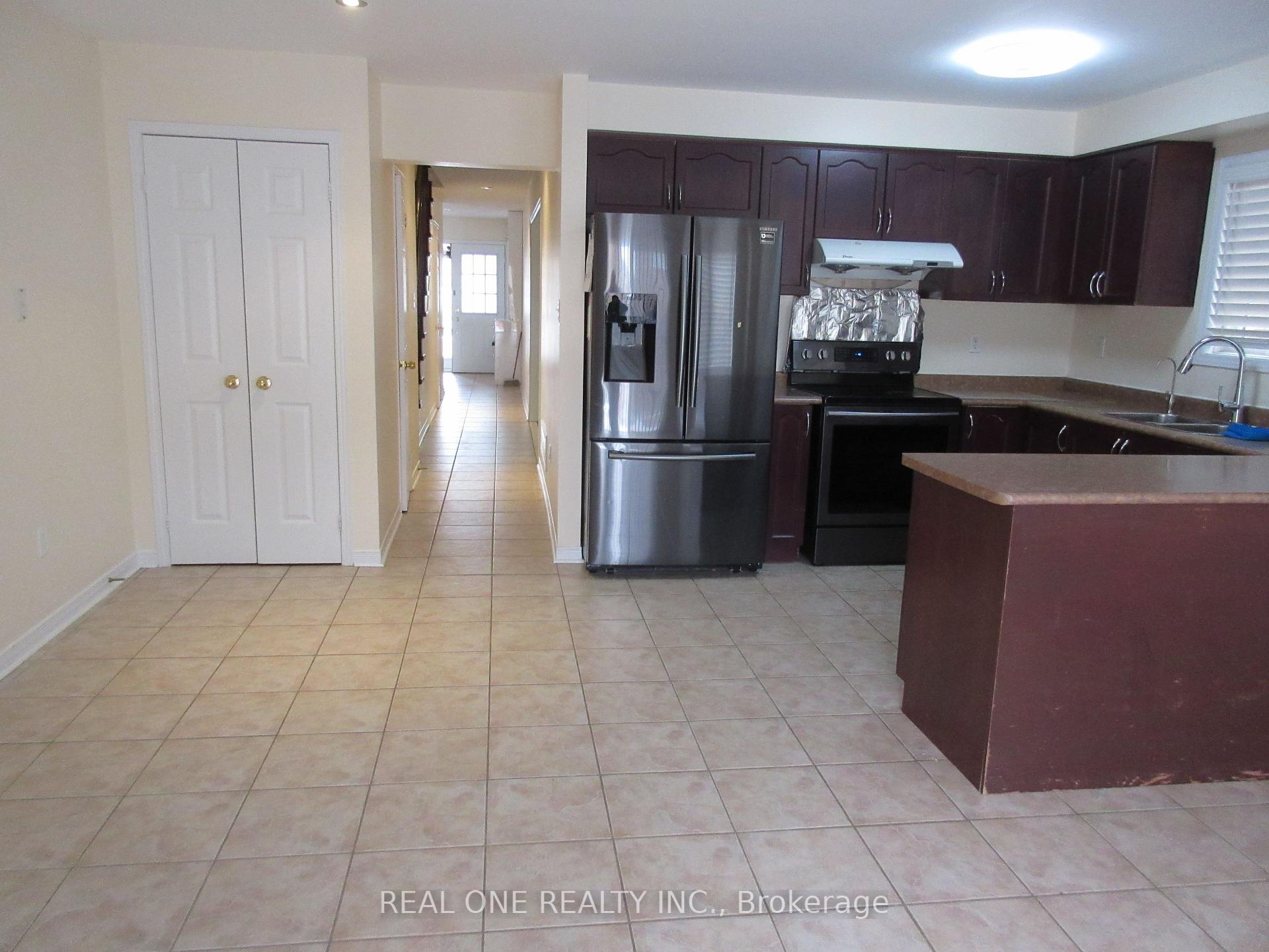 Photo 12 of 71 Charles Brown Road, Markham, Cedarwood — HOMEH