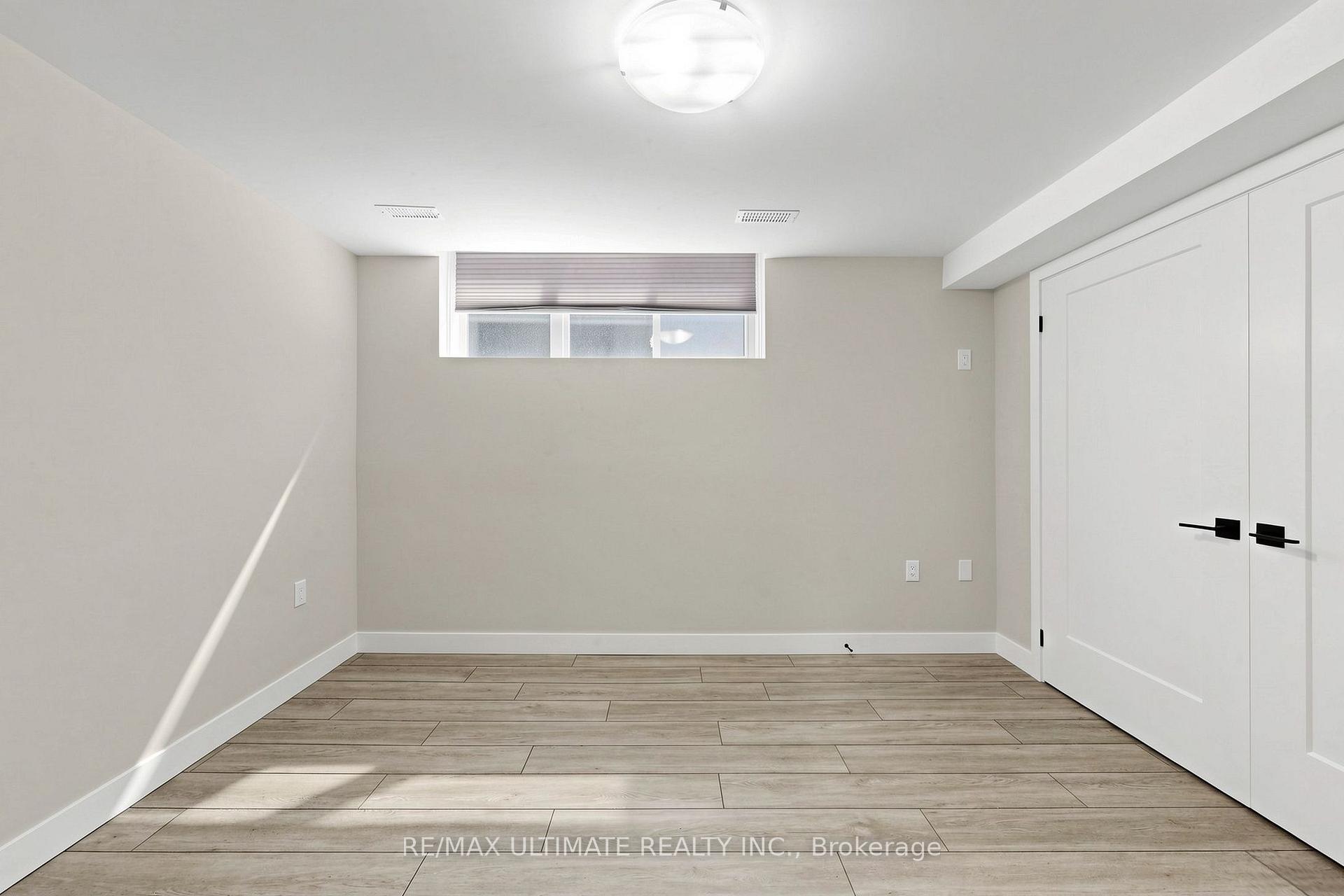 Photo 9 of Unit Lower, 10 Warbeck Place, Etobicoke, Kingsview Village-The Westway — HOMEH