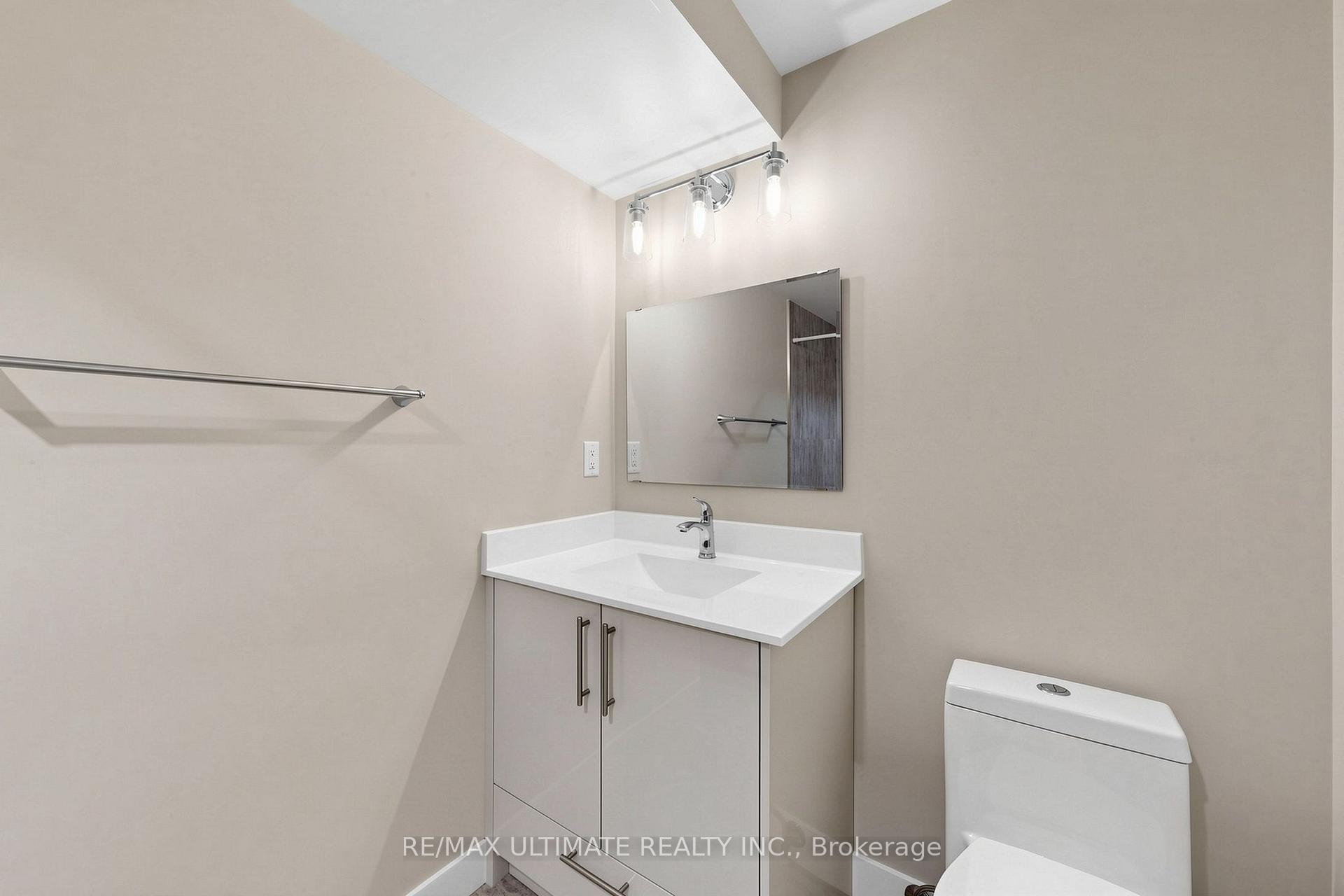 Photo 13 of Unit Lower, 10 Warbeck Place, Etobicoke, Kingsview Village-The Westway — HOMEH
