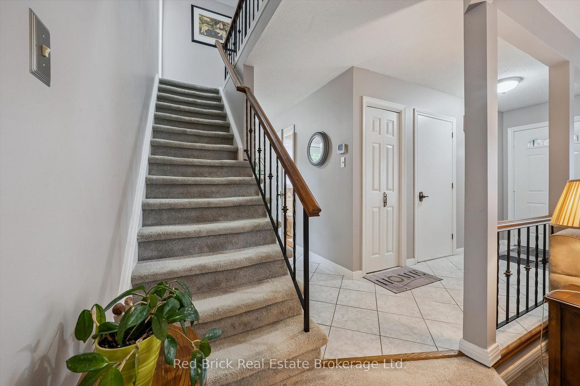 Photo 19 of 2 Woodborough Road, Guelph, Kortright West — HOMEH
