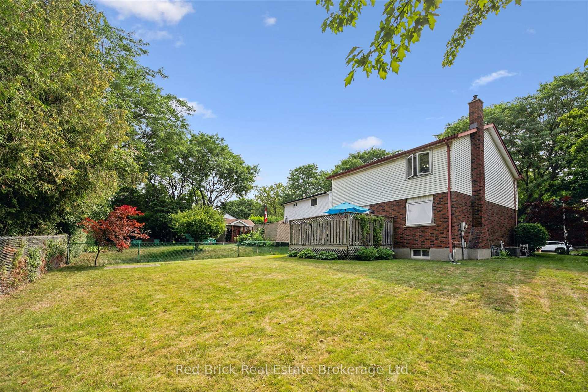 Photo 33 of 2 Woodborough Road, Guelph, Kortright West — HOMEH