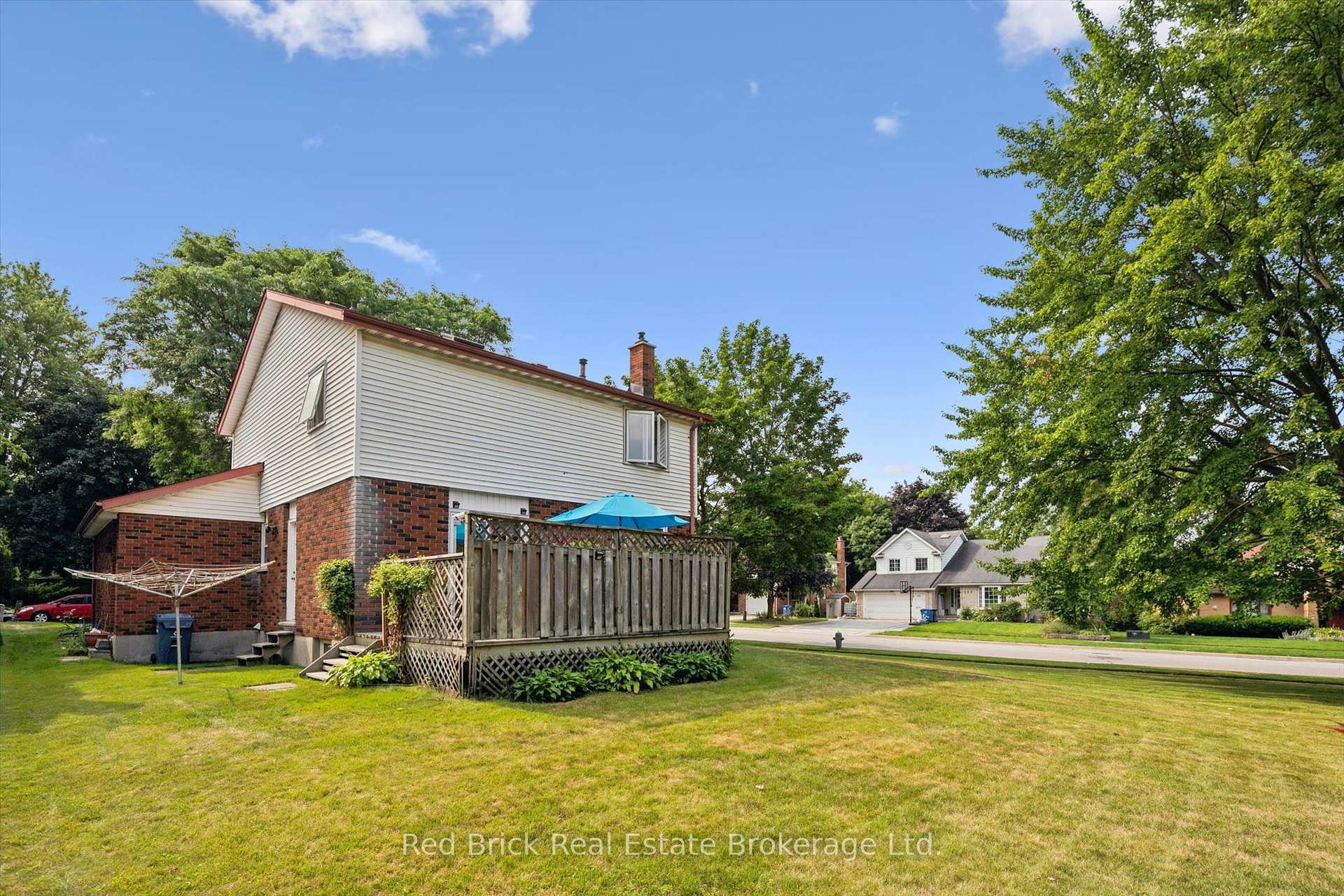 Photo 34 of 2 Woodborough Road, Guelph, Kortright West — HOMEH