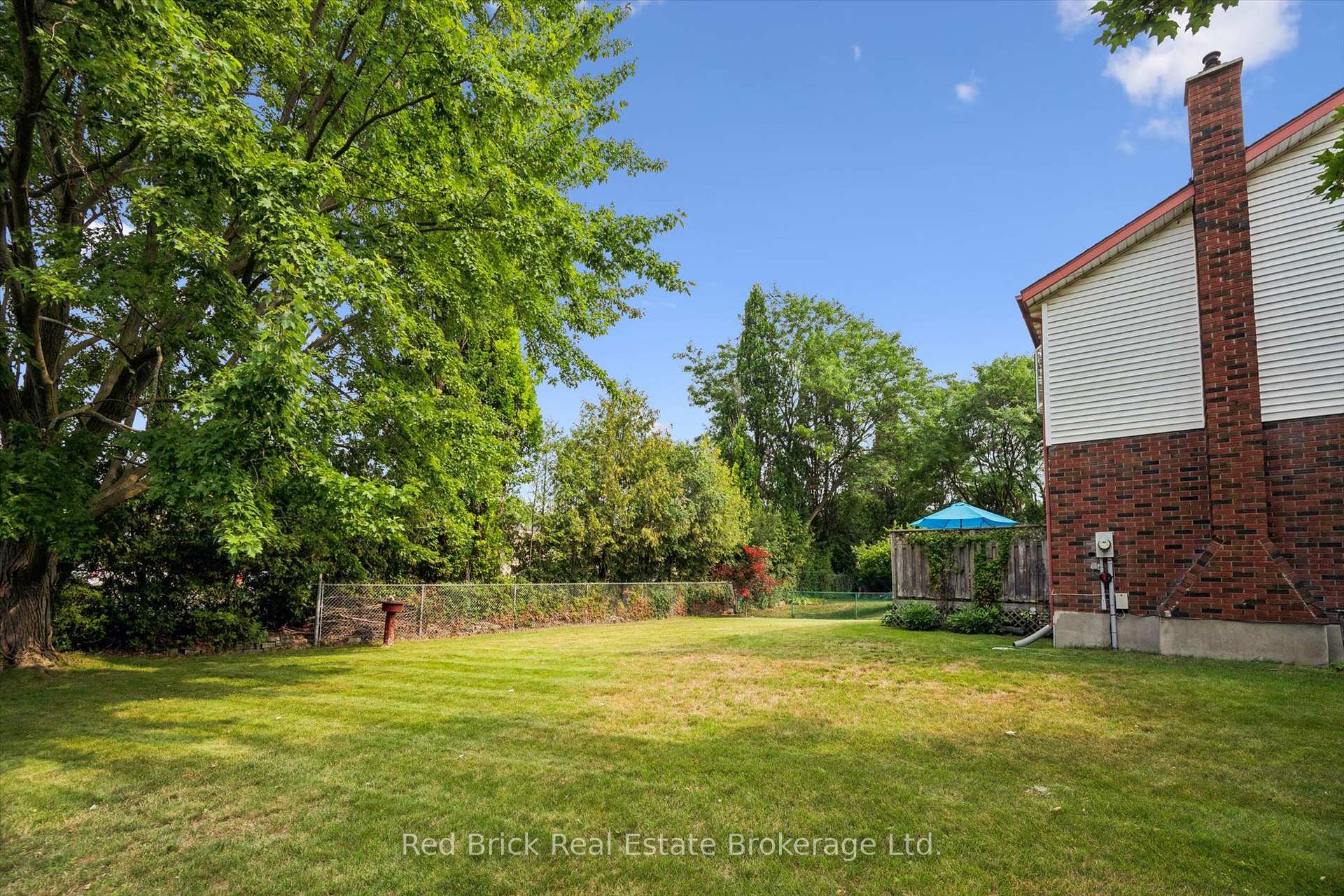 Photo 38 of 2 Woodborough Road, Guelph, Kortright West — HOMEH