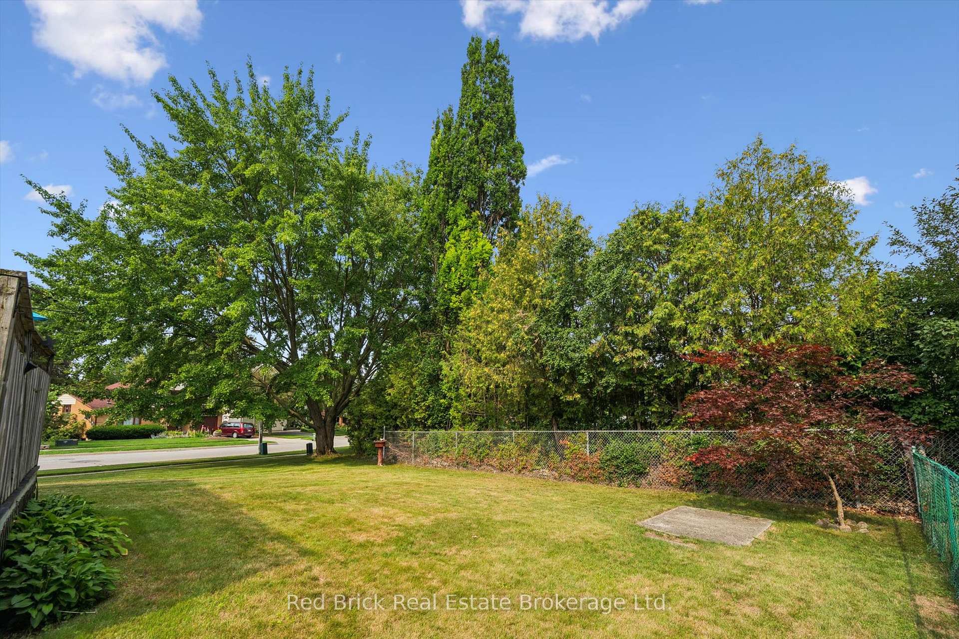 Photo 39 of 2 Woodborough Road, Guelph, Kortright West — HOMEH