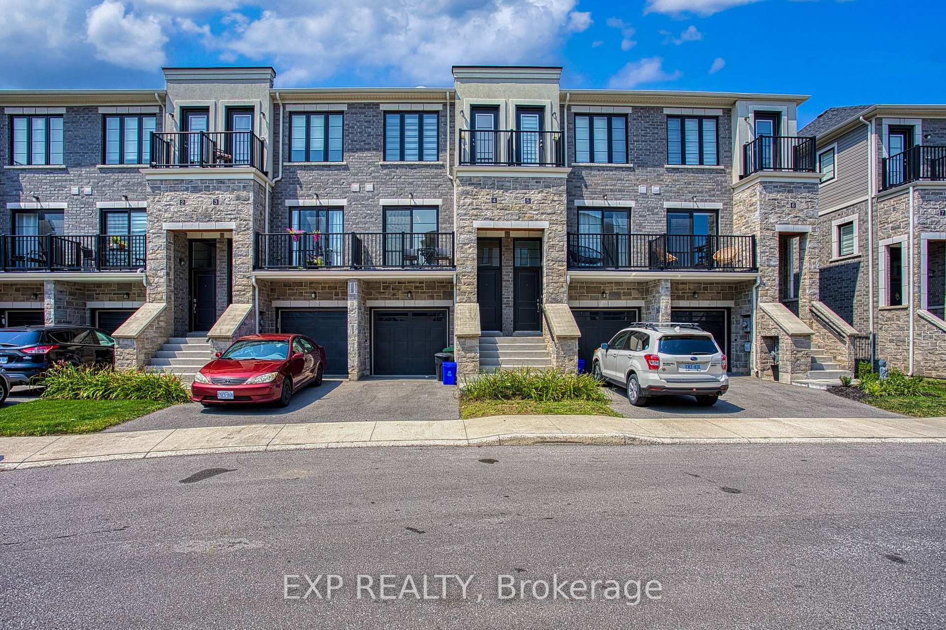 Photo 2 of Unit 4, 383 Dundas Street E, Hamilton, Waterdown — HOMEH