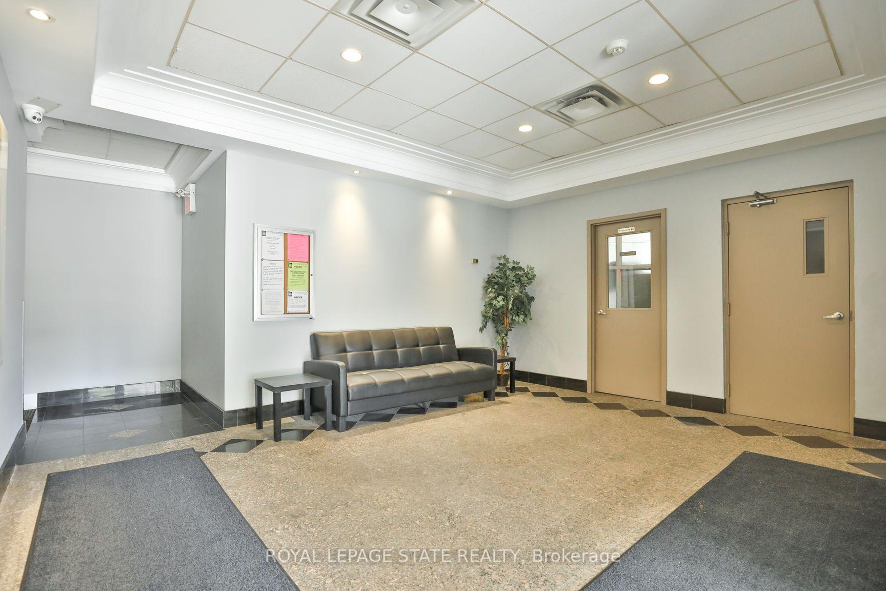 Photo 5 of Unit 208, 400 York Boulevard, Hamilton, Strathcona — HOMEH