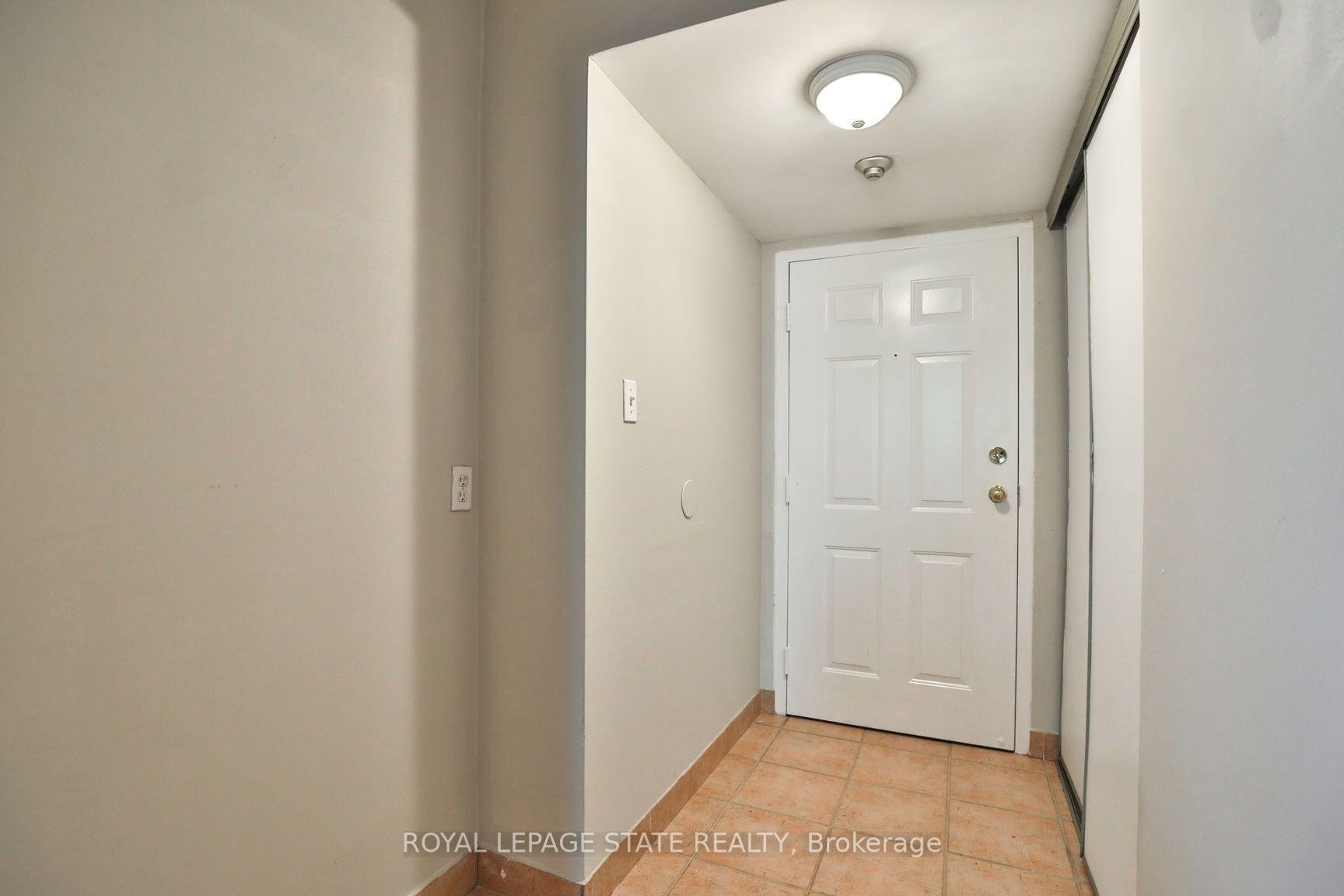 Photo 8 of Unit 208, 400 York Boulevard, Hamilton, Strathcona — HOMEH