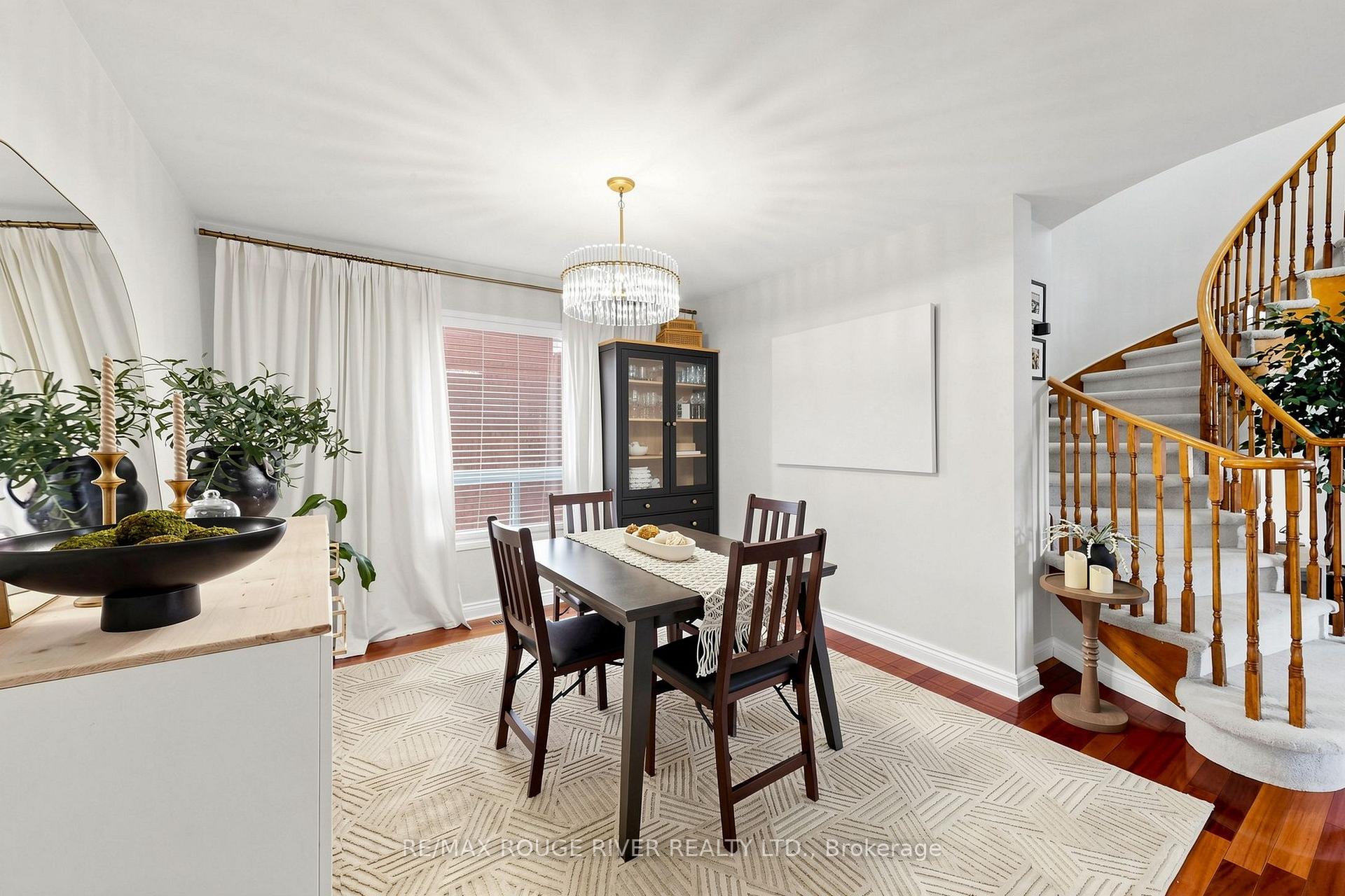Photo 9 of 66 Tidewater Crescent, Whitby, Williamsburg — HOMEH