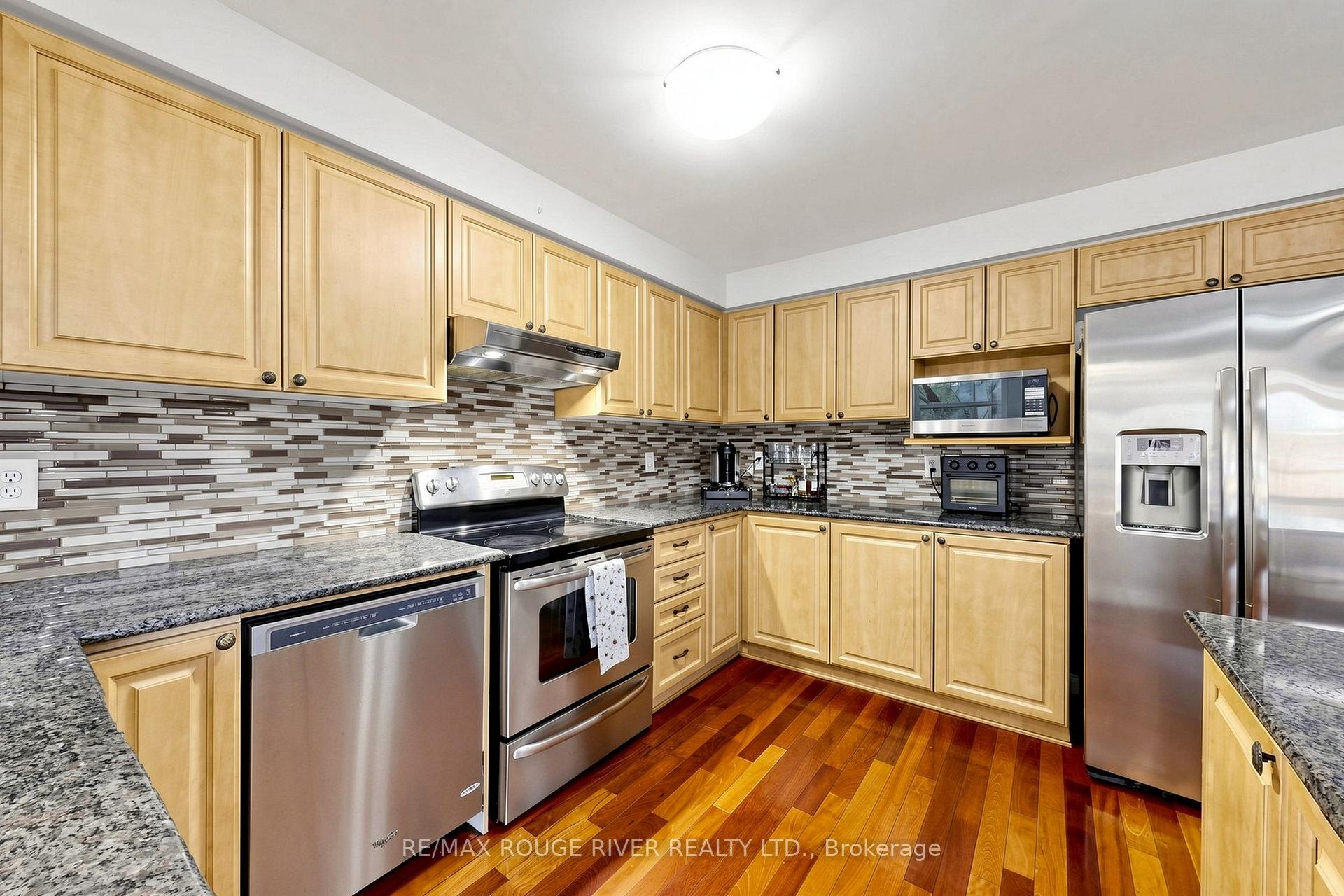 Photo 14 of 66 Tidewater Crescent, Whitby, Williamsburg — HOMEH