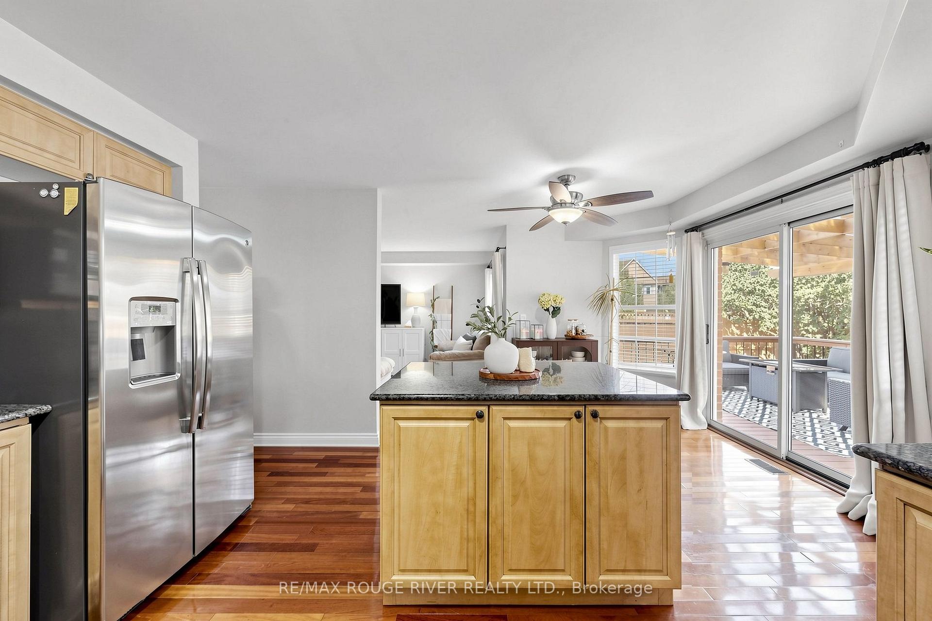 Photo 15 of 66 Tidewater Crescent, Whitby, Williamsburg — HOMEH