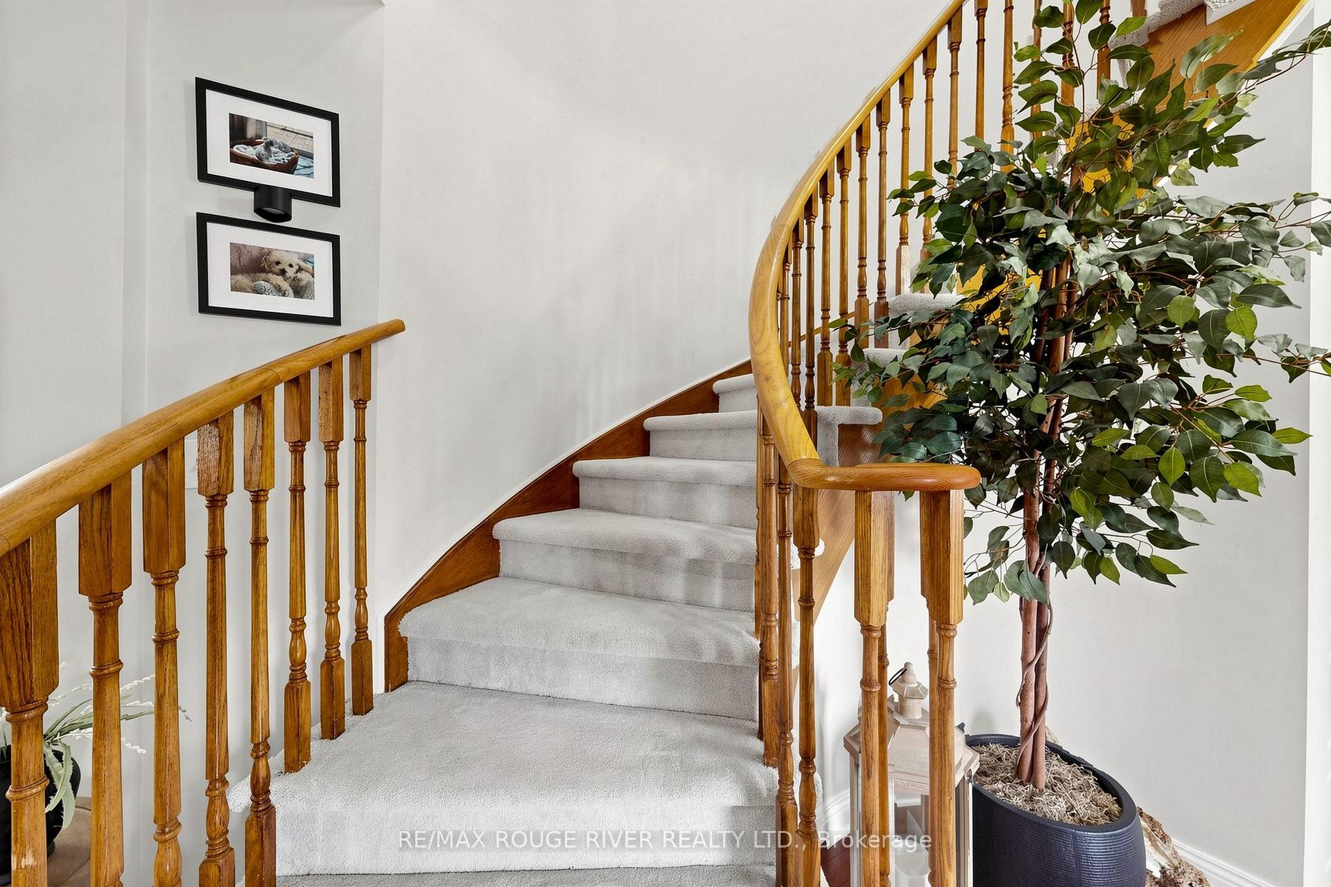 Photo 18 of 66 Tidewater Crescent, Whitby, Williamsburg — HOMEH