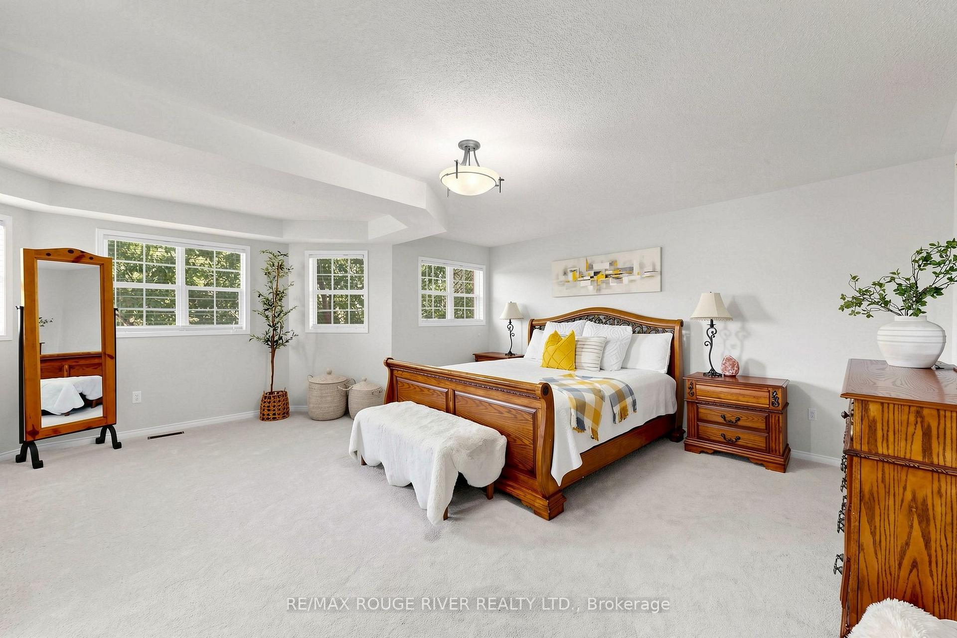 Photo 20 of 66 Tidewater Crescent, Whitby, Williamsburg — HOMEH