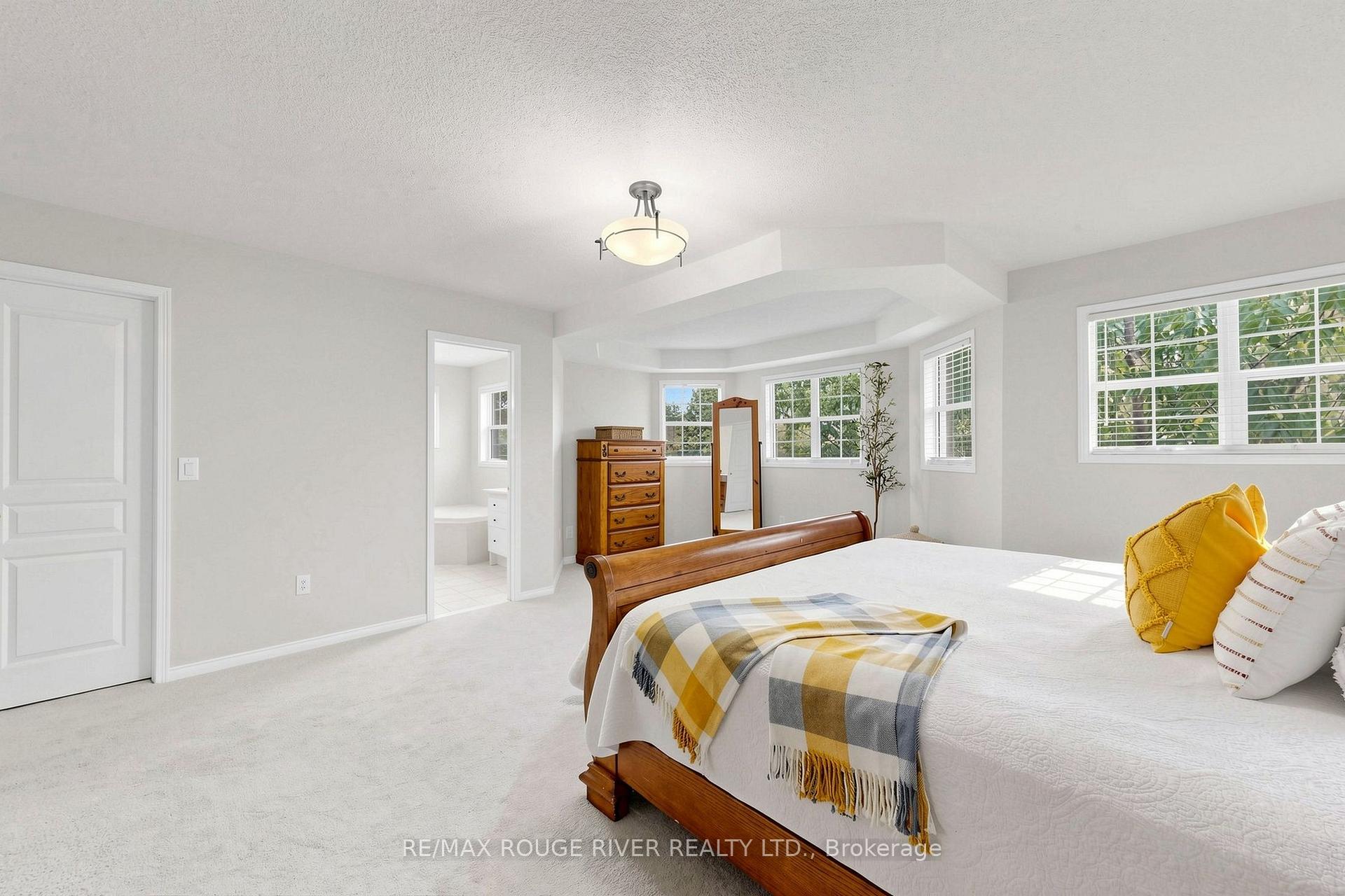 Photo 23 of 66 Tidewater Crescent, Whitby, Williamsburg — HOMEH