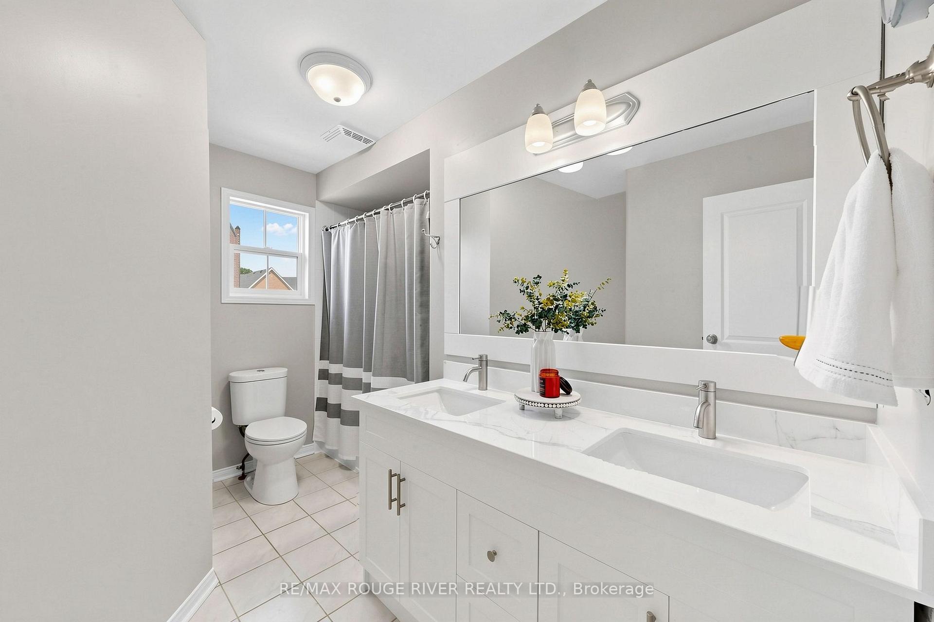 Photo 35 of 66 Tidewater Crescent, Whitby, Williamsburg — HOMEH