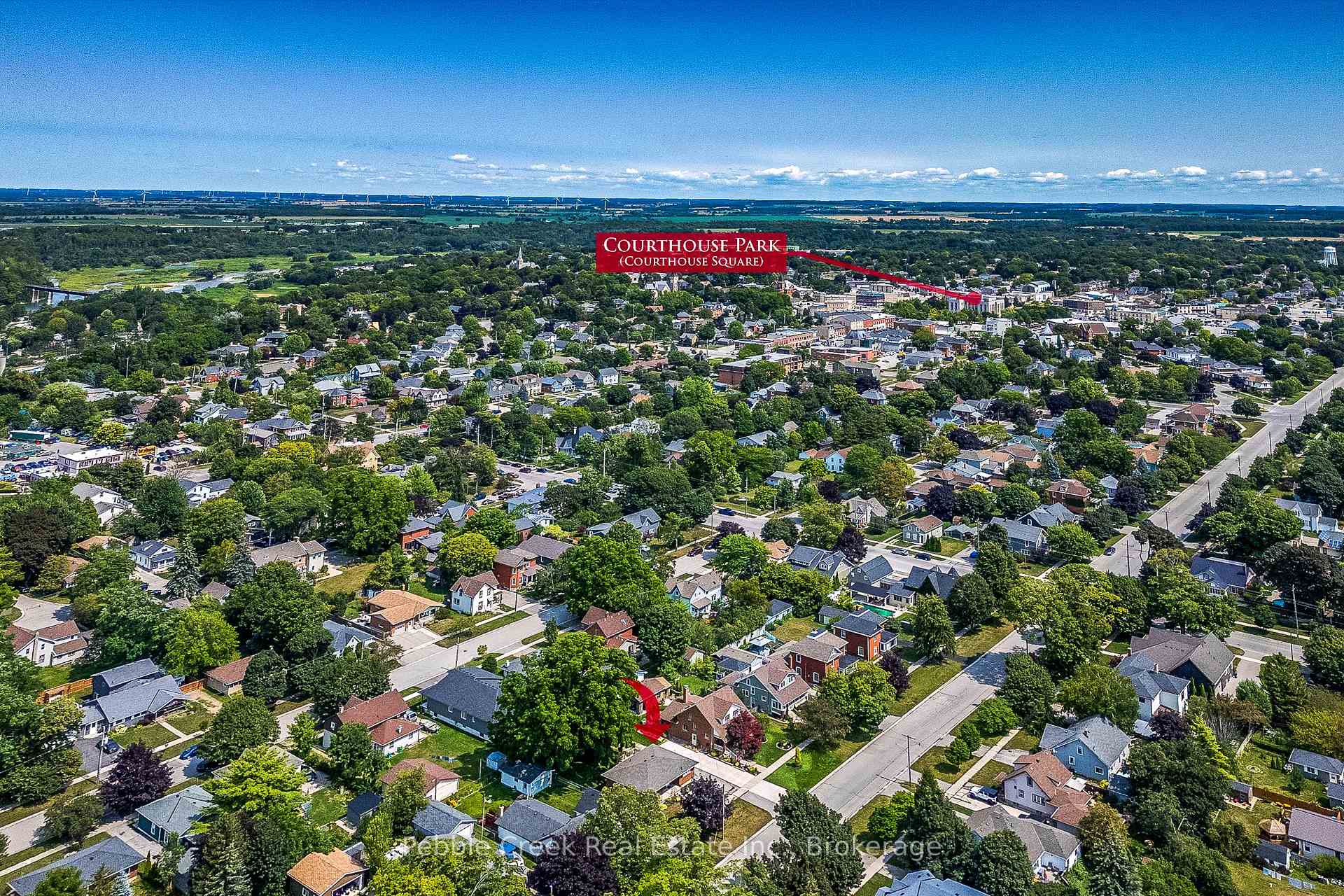 Photo 2 of 172 Elgin Avenue W, Goderich, Goderich (Town) — HOMEH
