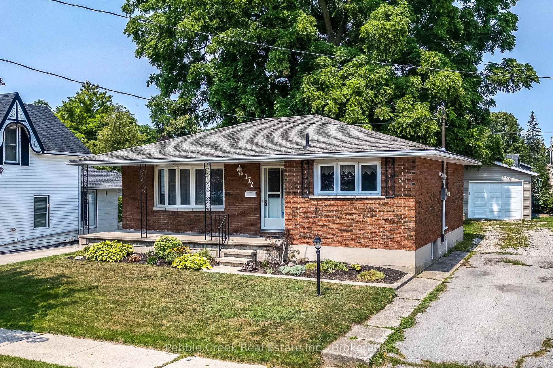 Photo 10 of 172 Elgin Avenue W, Goderich, Goderich (Town) — HOMEH
