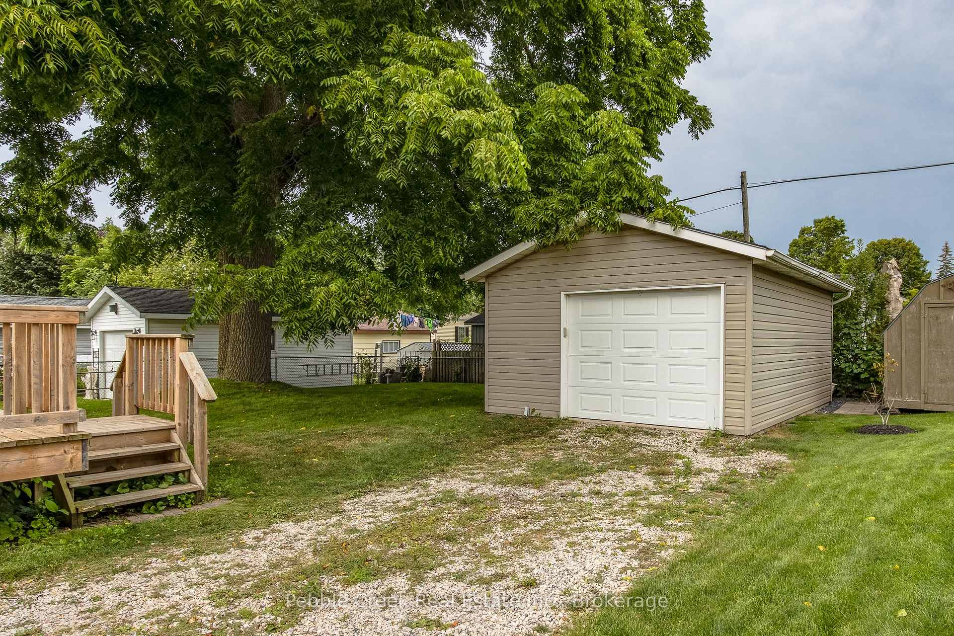 Photo 26 of 172 Elgin Avenue W, Goderich, Goderich (Town) — HOMEH